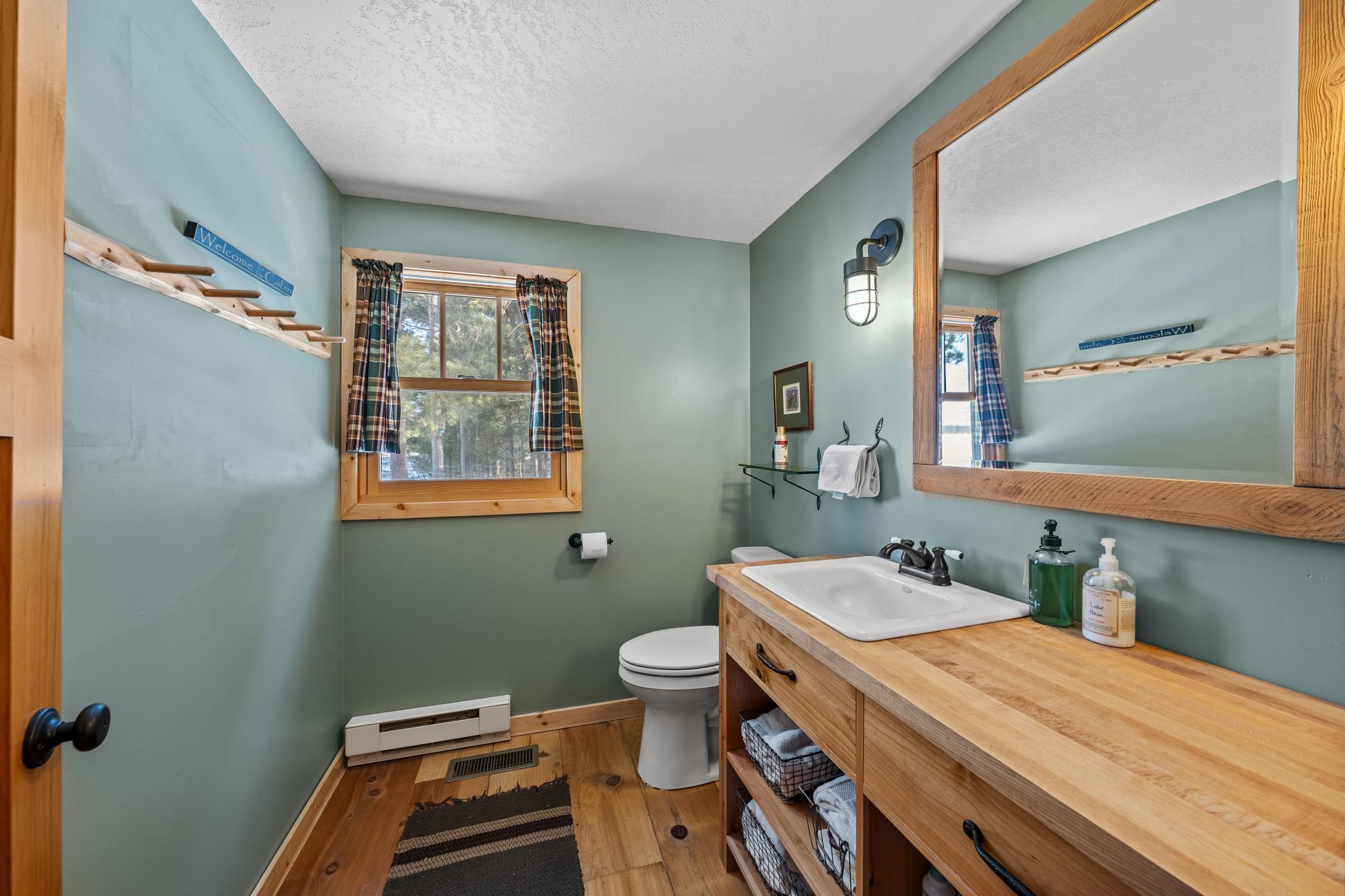 2922 E Long Lake Road Property Photo 20