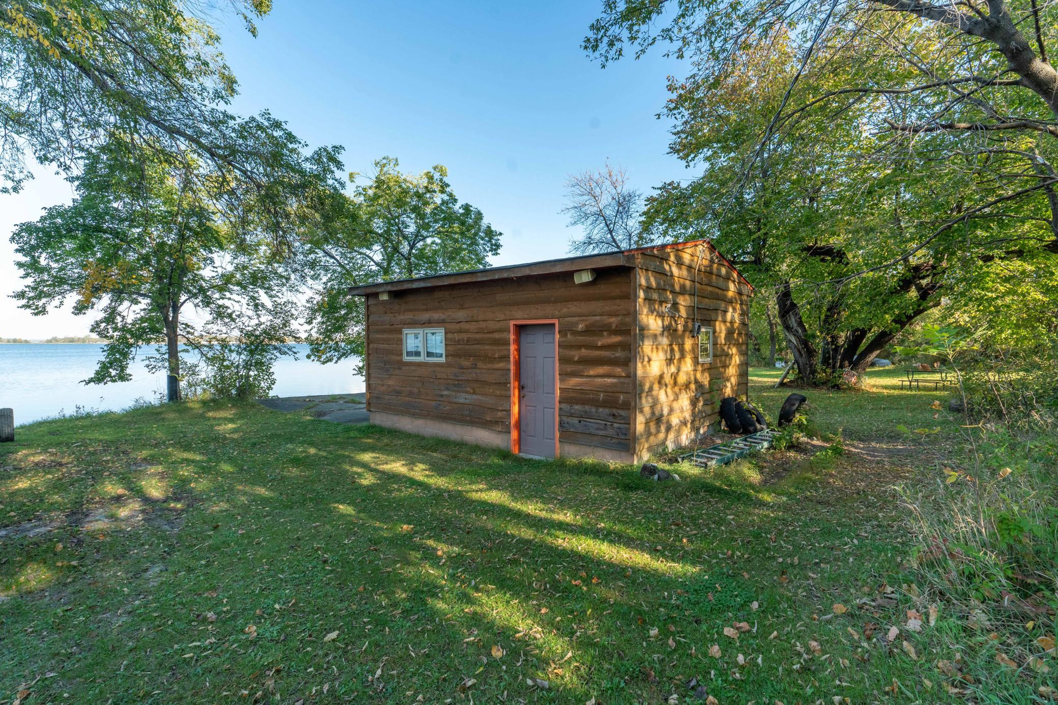 37084 Hackberry Point Road Property Photo 20