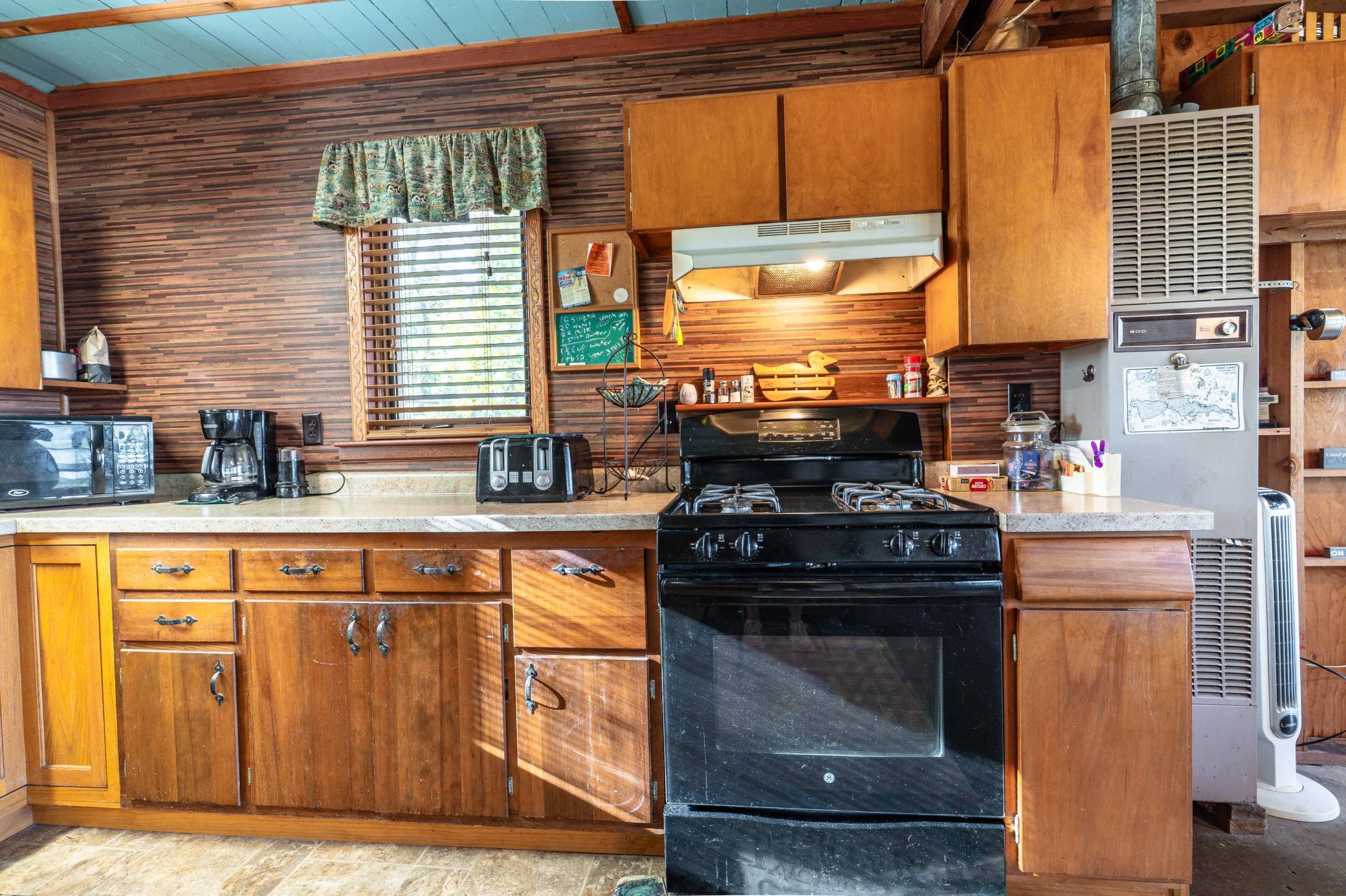 37084 Hackberry Point Road Property Photo 34
