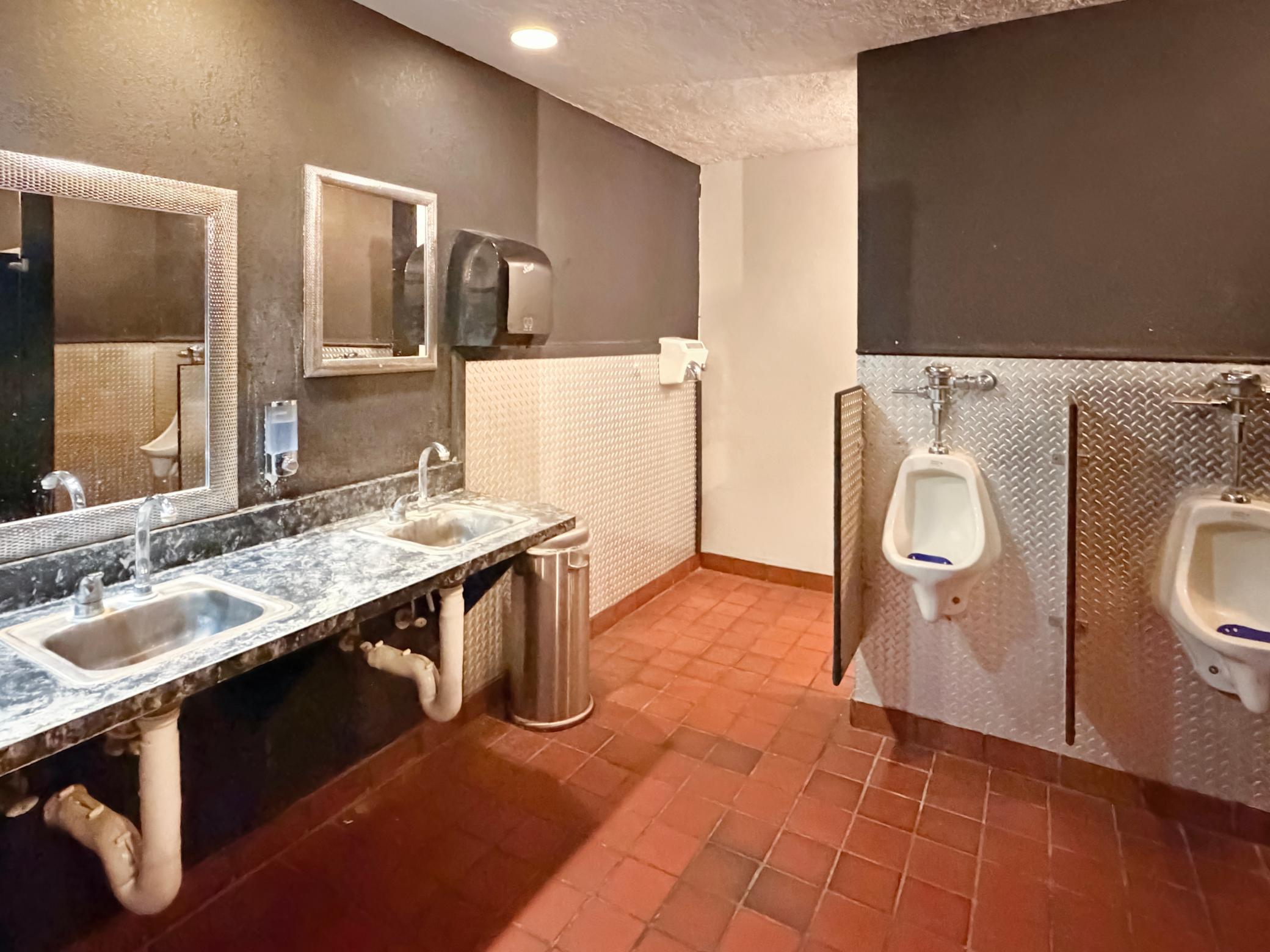 1045 Craig Avenue Property Photo 35