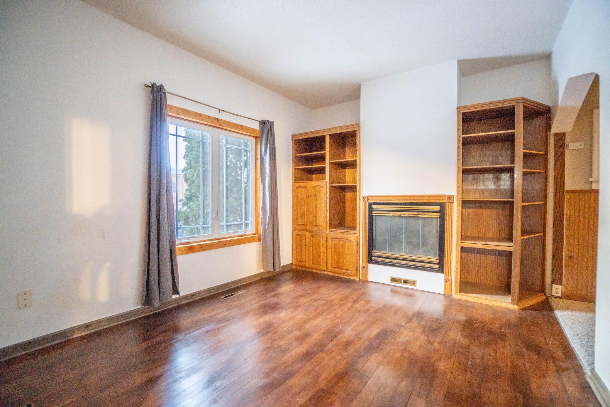 8 Dayton Avenue Property Photo 1