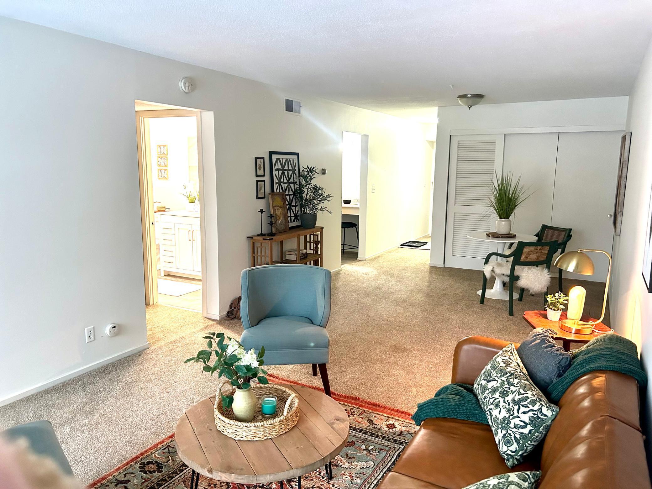 6423 Colony Way 3l Property Photo 3