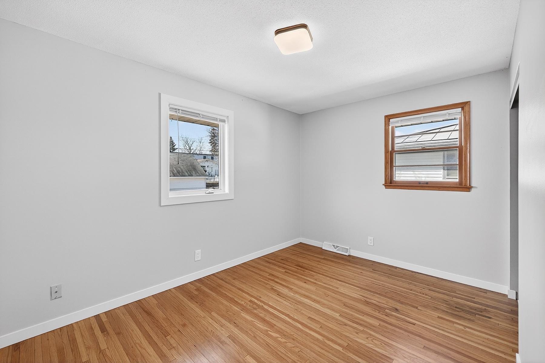 5844 Washburn Avenue S Property Photo 14