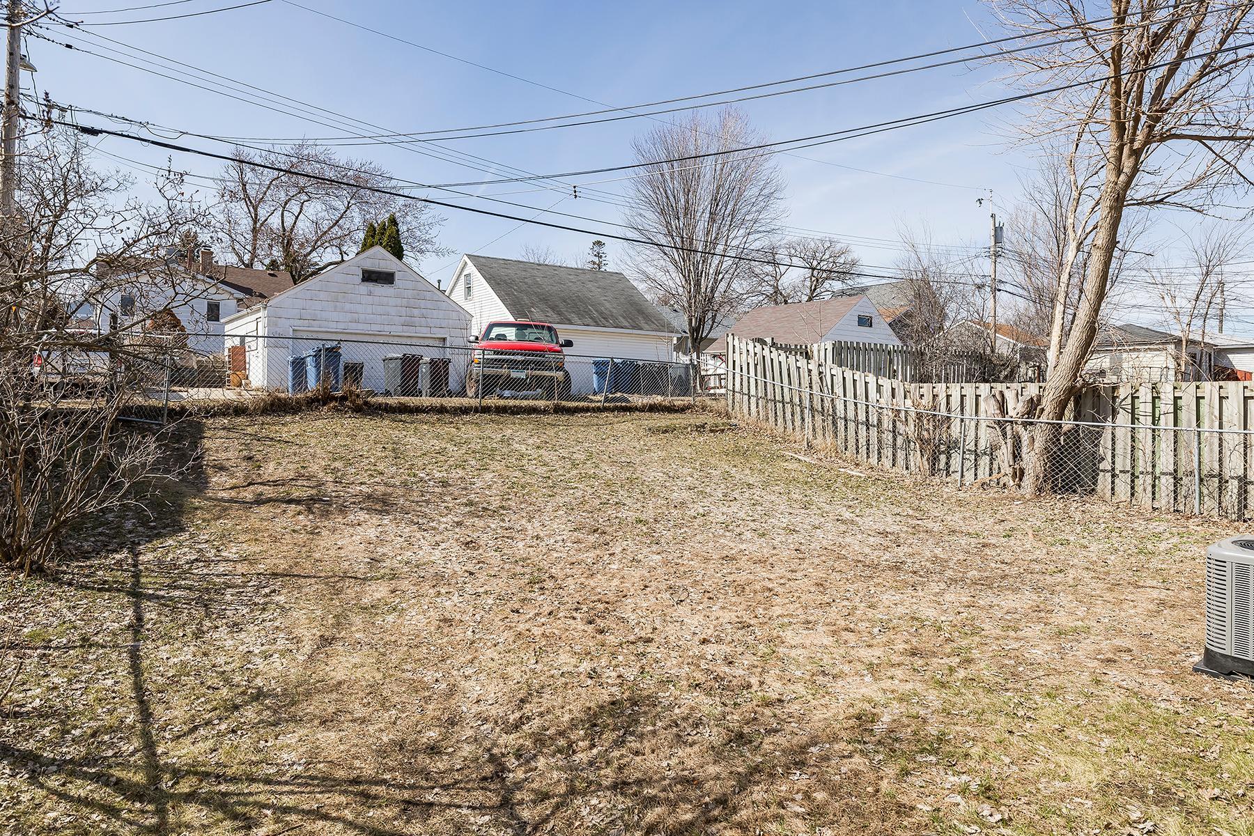 5844 Washburn Avenue S Property Photo 17