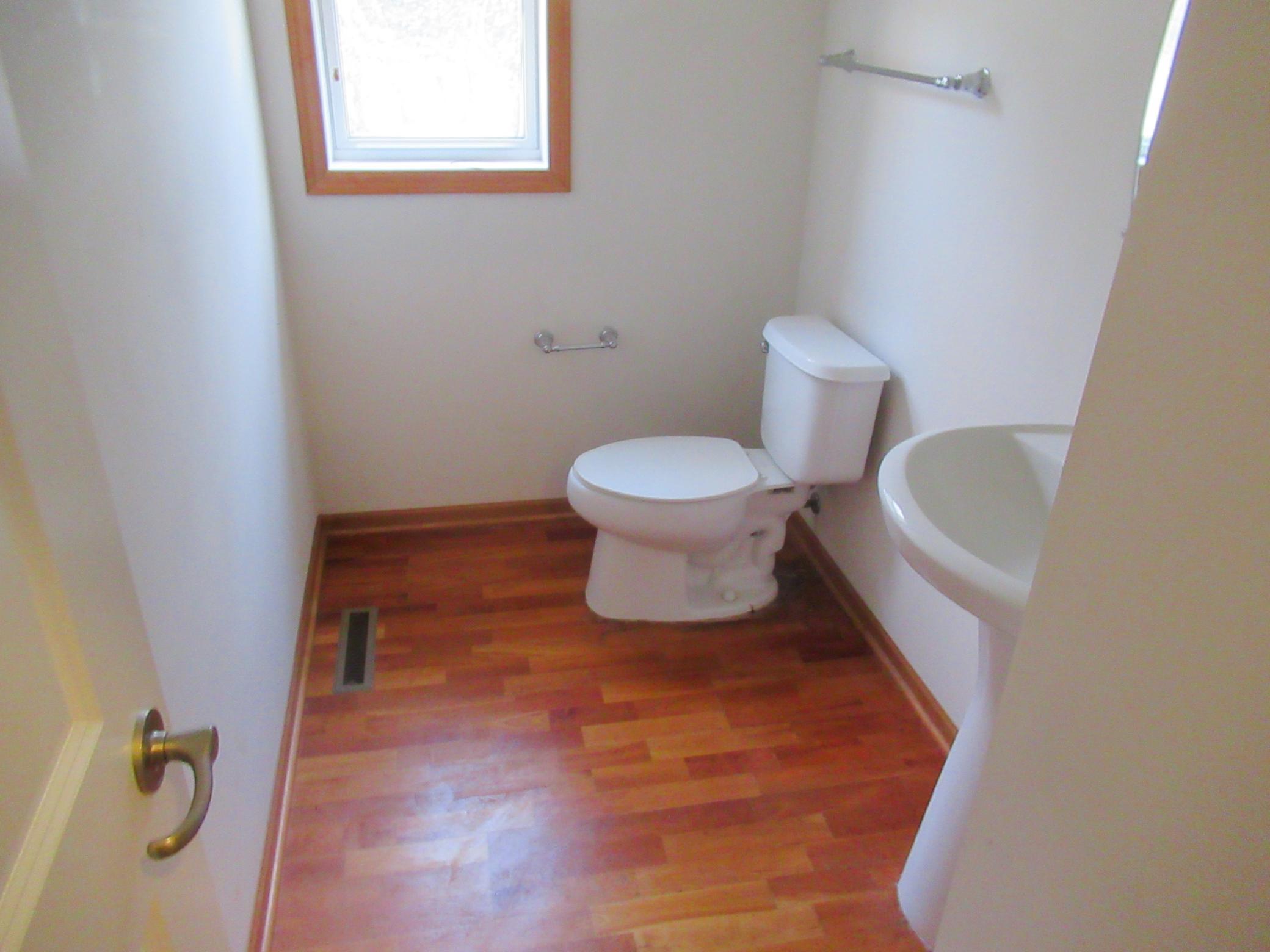 4002 Cedar Grove Lane Property Photo 8