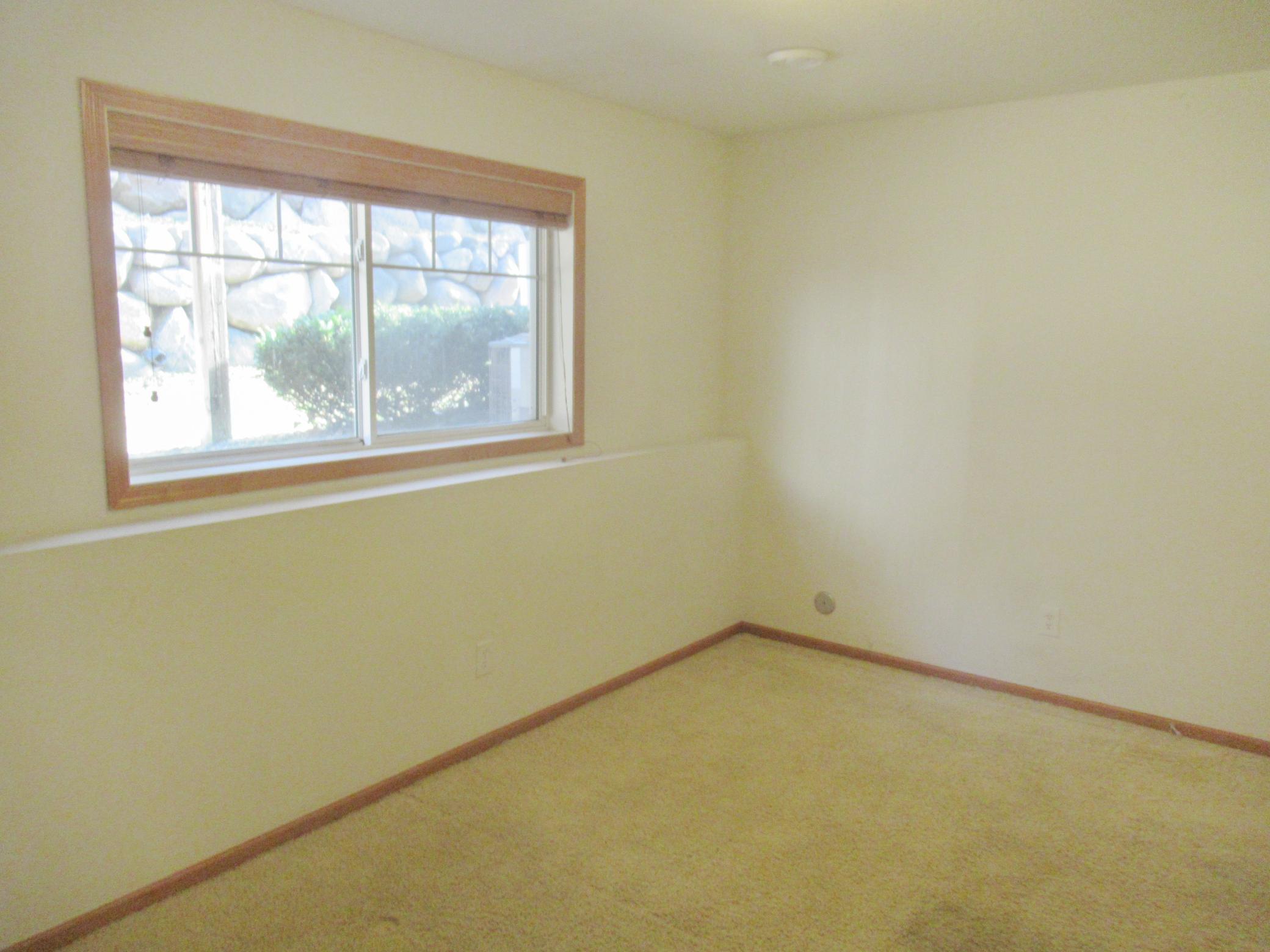 4002 Cedar Grove Lane Property Photo 11