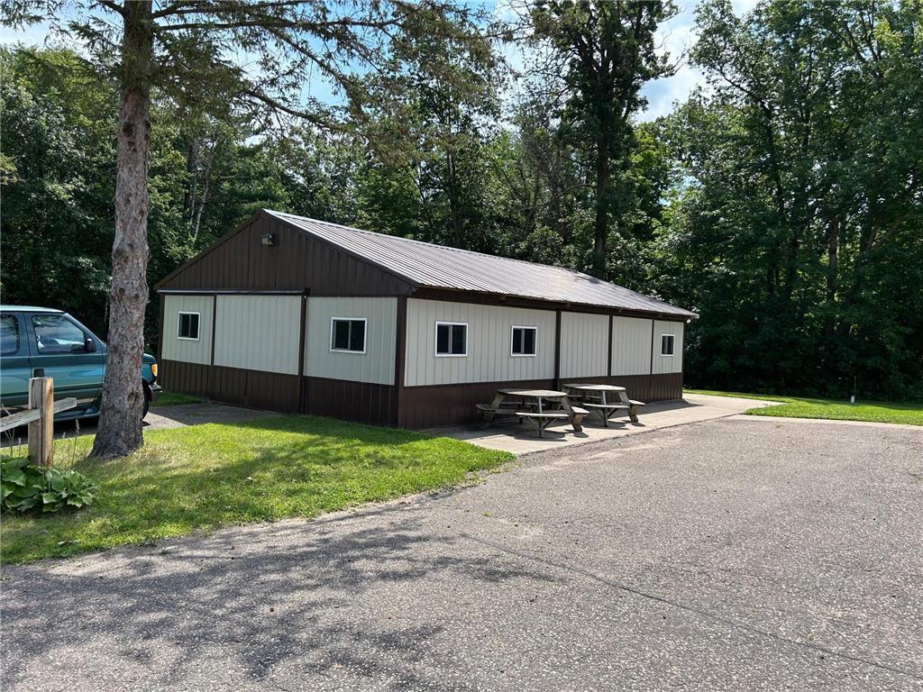 3015 Us Highway 12 Property Photo 2