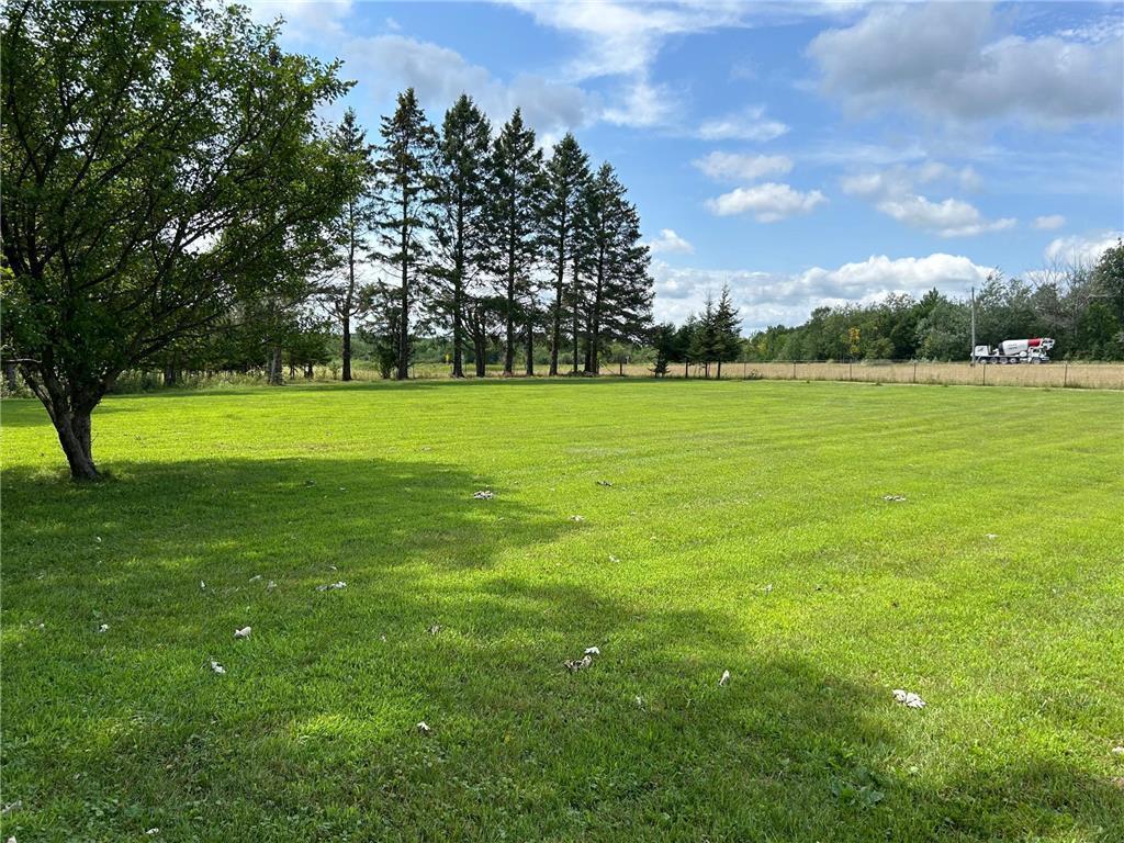3015 Us Highway 12 Property Photo 7
