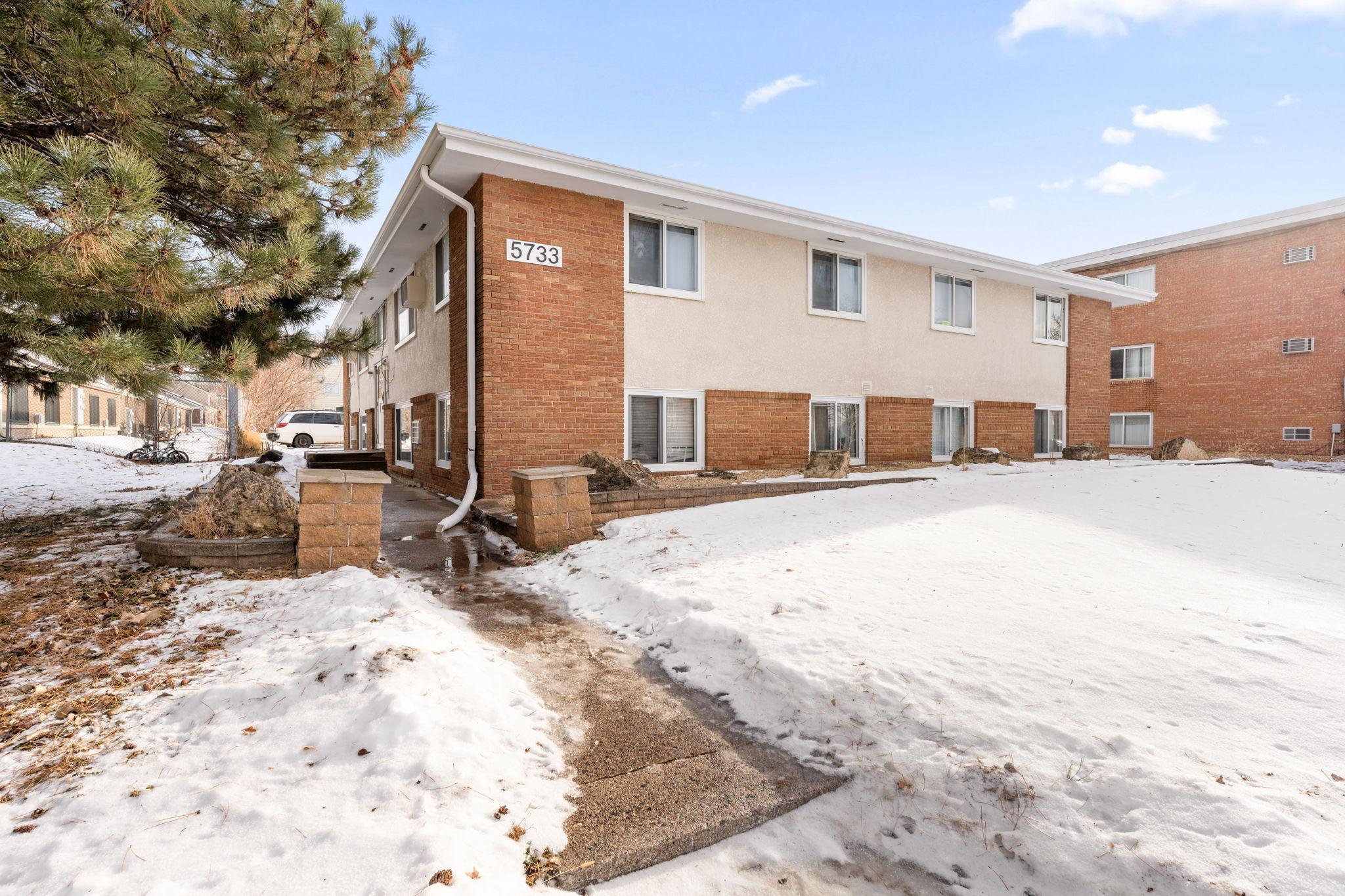 5733 Bossen Terrace