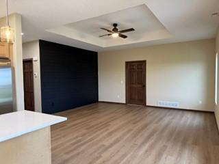 2555 Sutherland Dr Property Photo 8