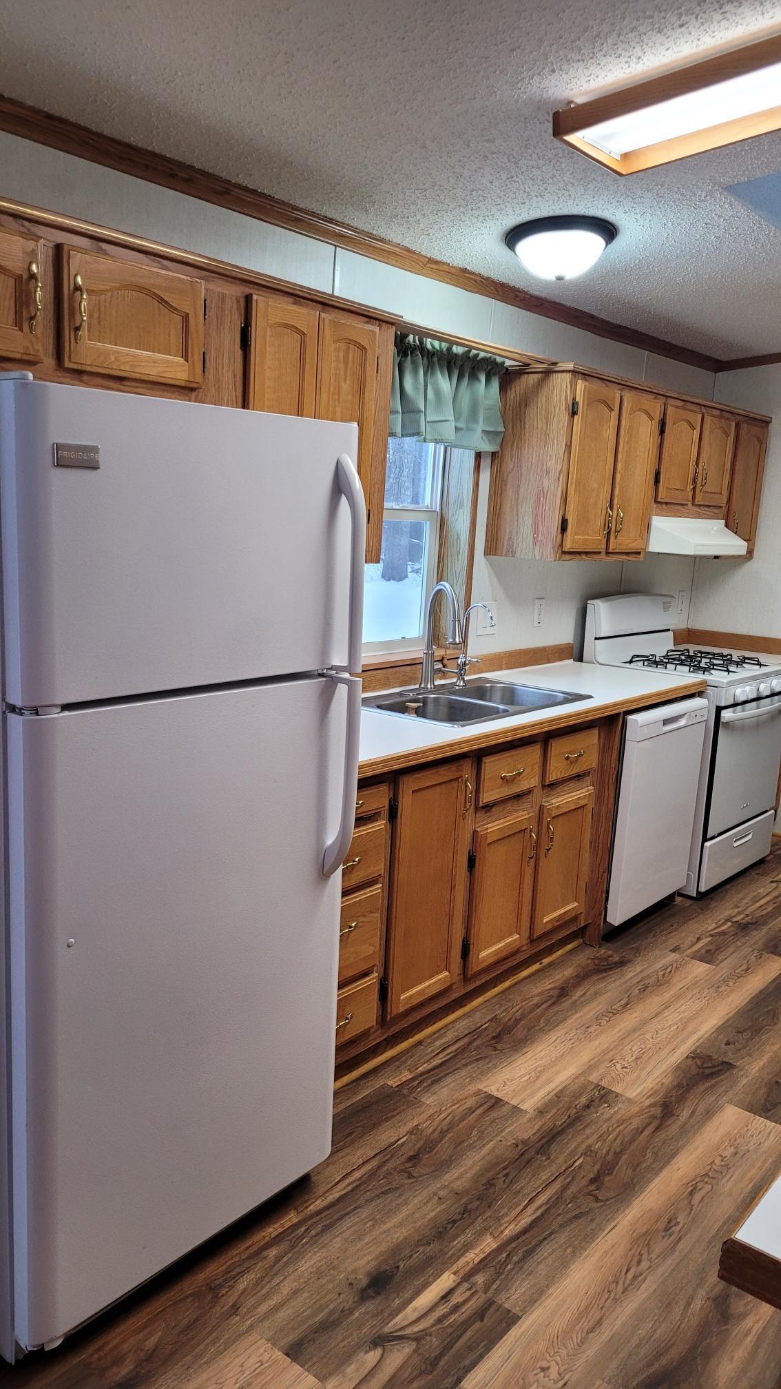2901 Laura Rose Circle Property Photo 2