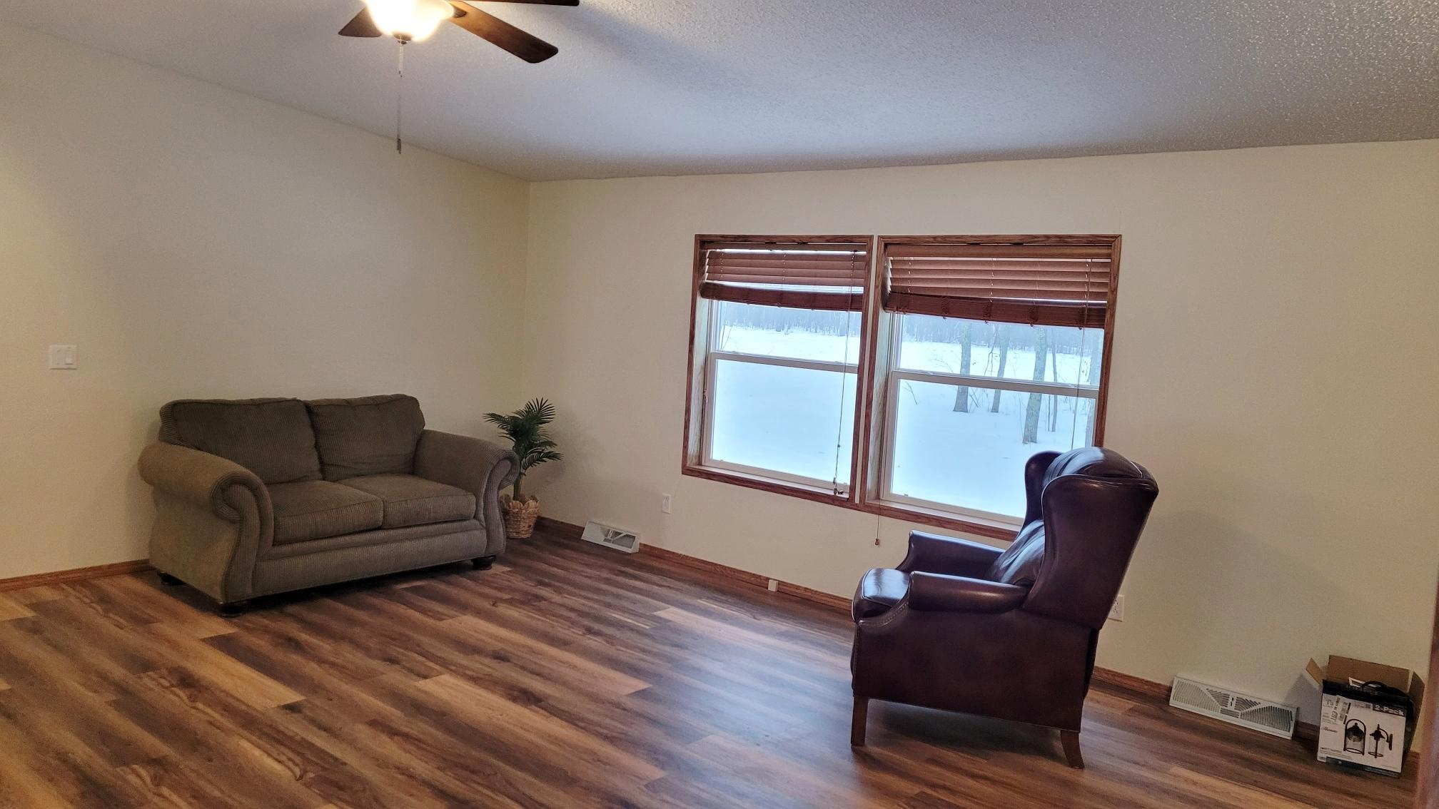 2901 Laura Rose Circle Property Photo 5