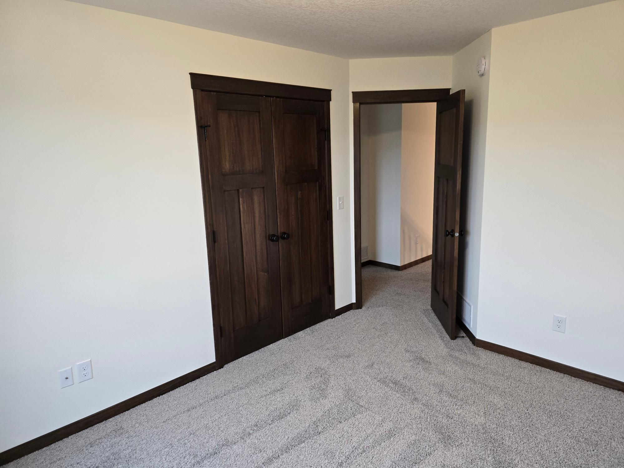 4840 Maple Street Property Photo 10