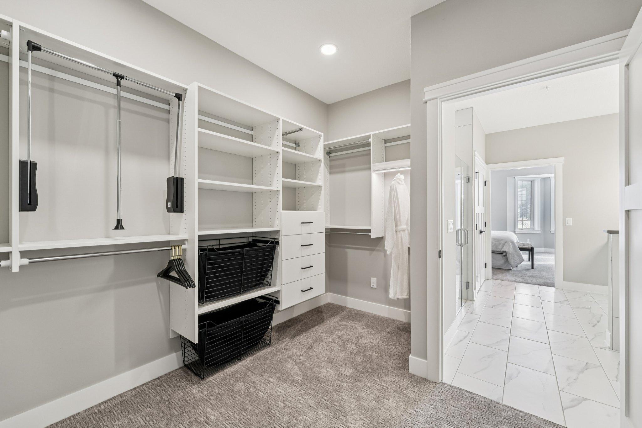 10814 Falling Water Lane D Property Photo 26
