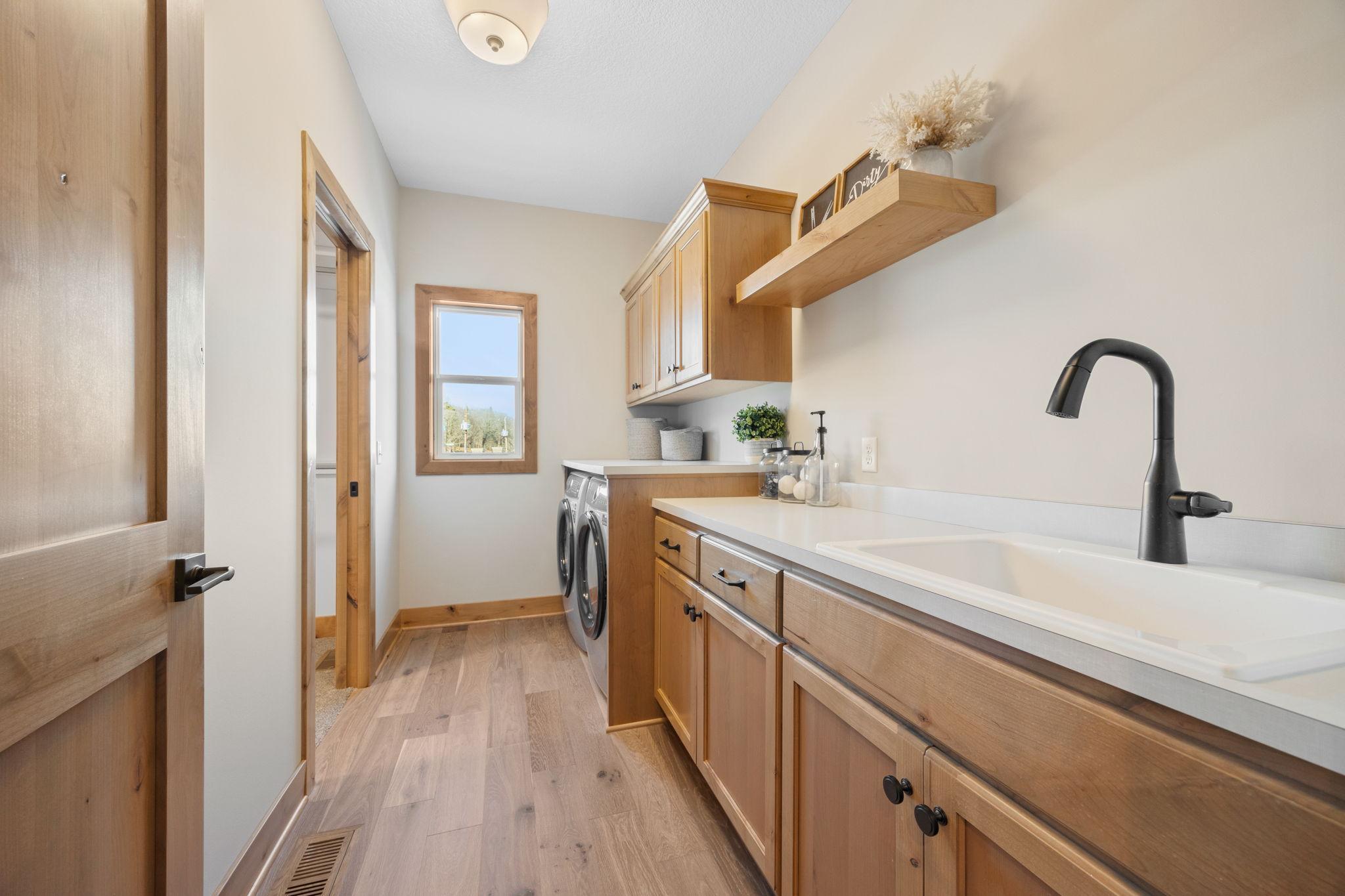 1767 Campfire Drive W Property Photo 15