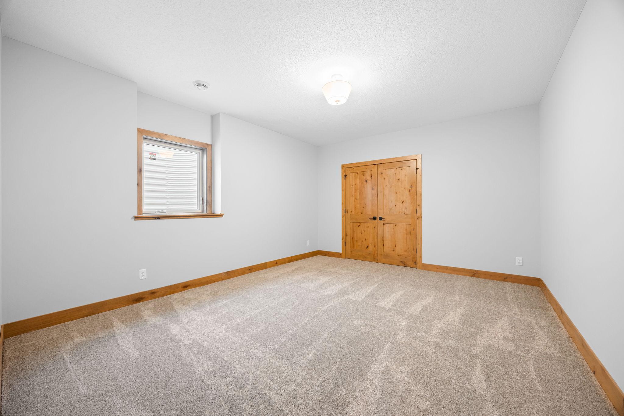 1767 Campfire Drive W Property Photo 26