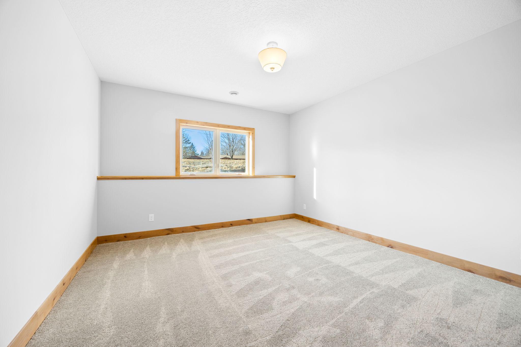 1767 Campfire Drive W Property Photo 27
