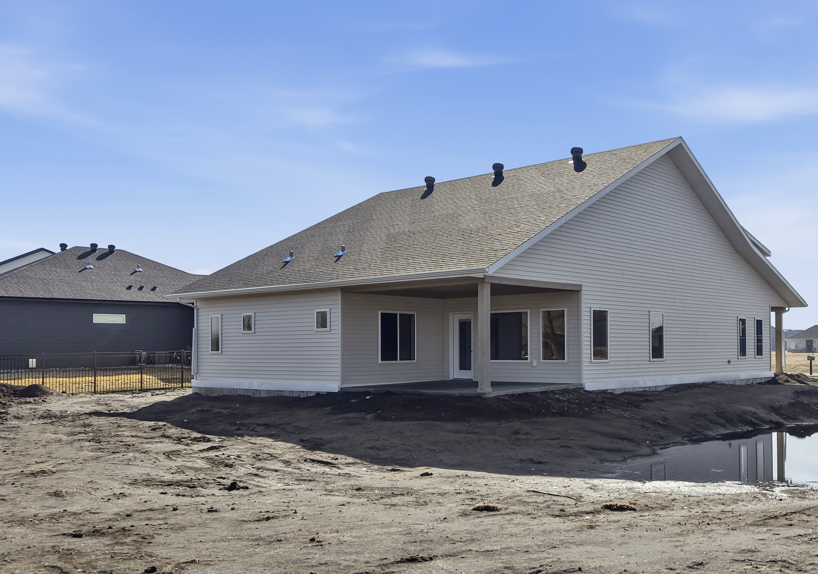 4736 Hampton Loop S Property Photo 27