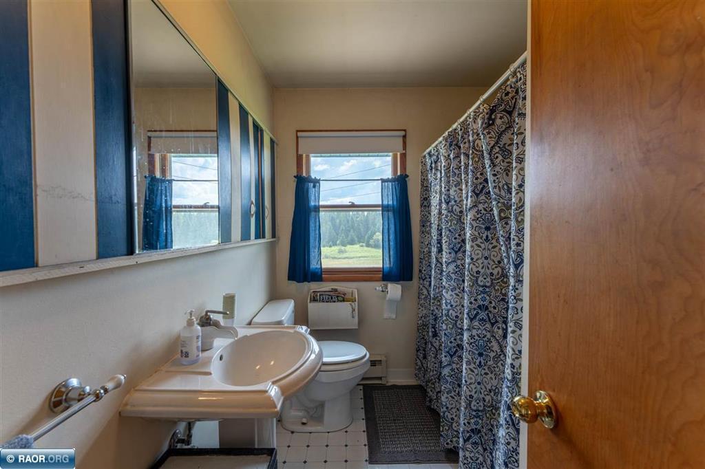 10705 Highway 65 Property Photo 13