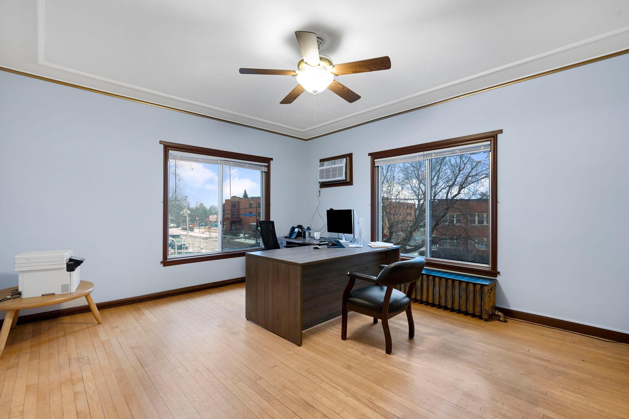 3040 Lyndale Avenue S Property Photo 37