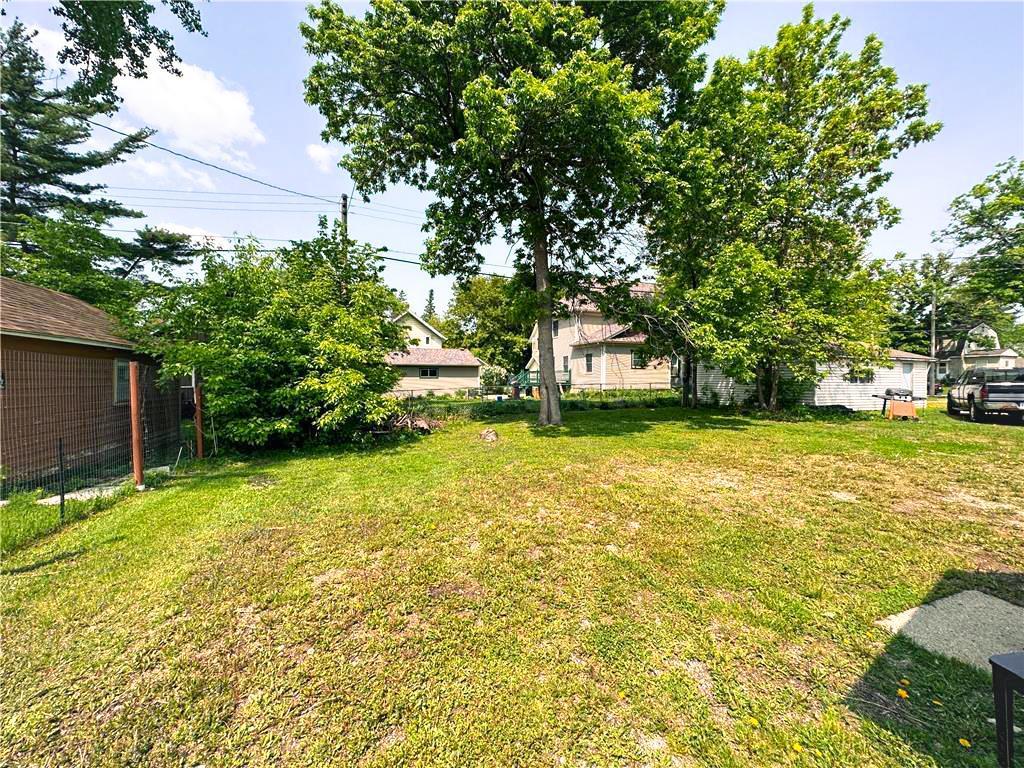 404 Main Street Property Photo 3
