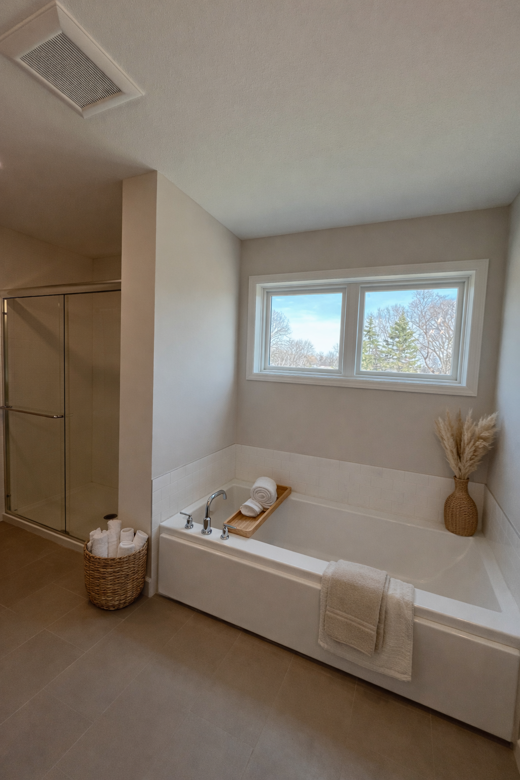 18520 Ixonia Avenue Property Photo 11