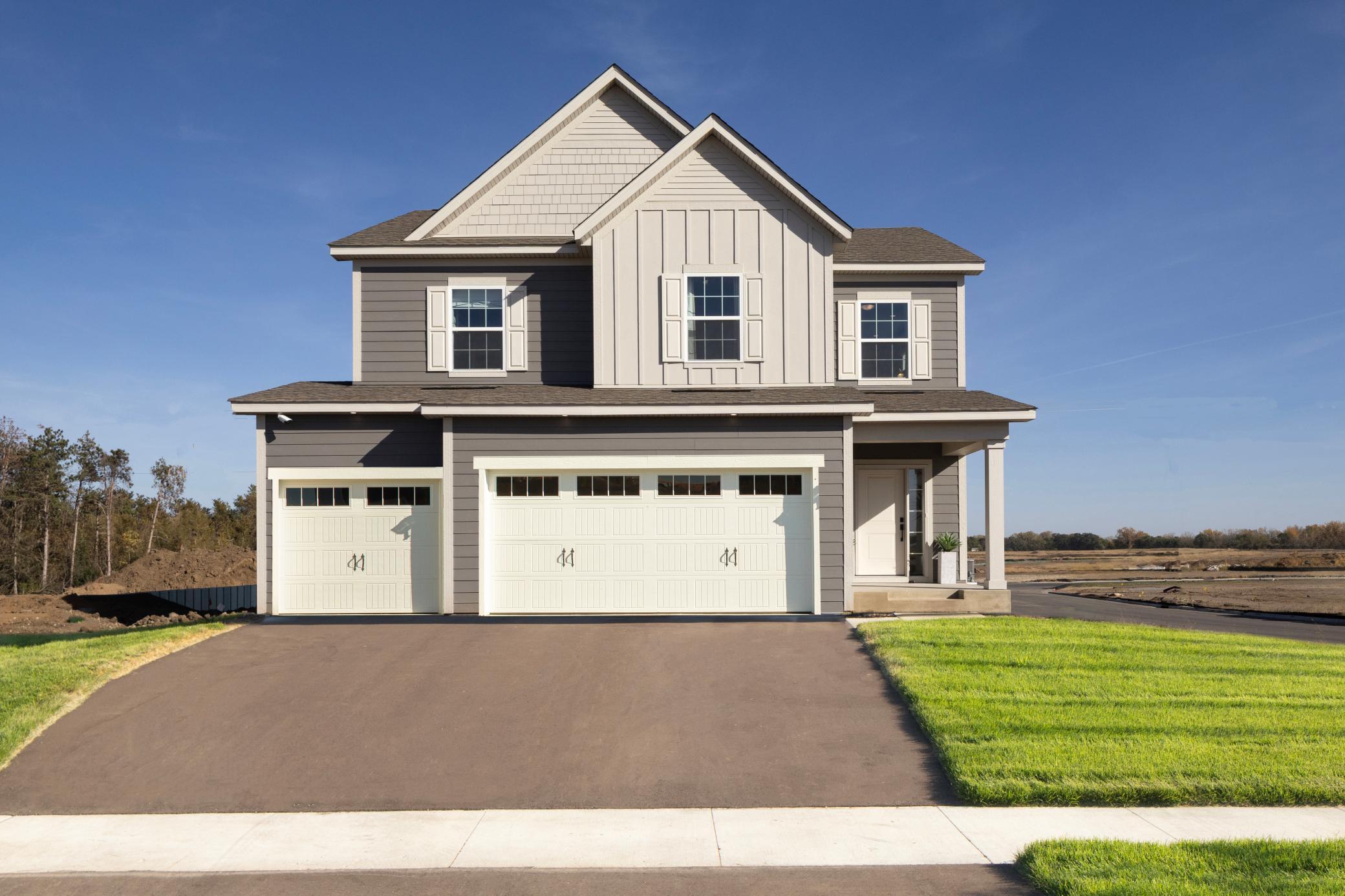 1005 Annagaire Curve Property Photo 1