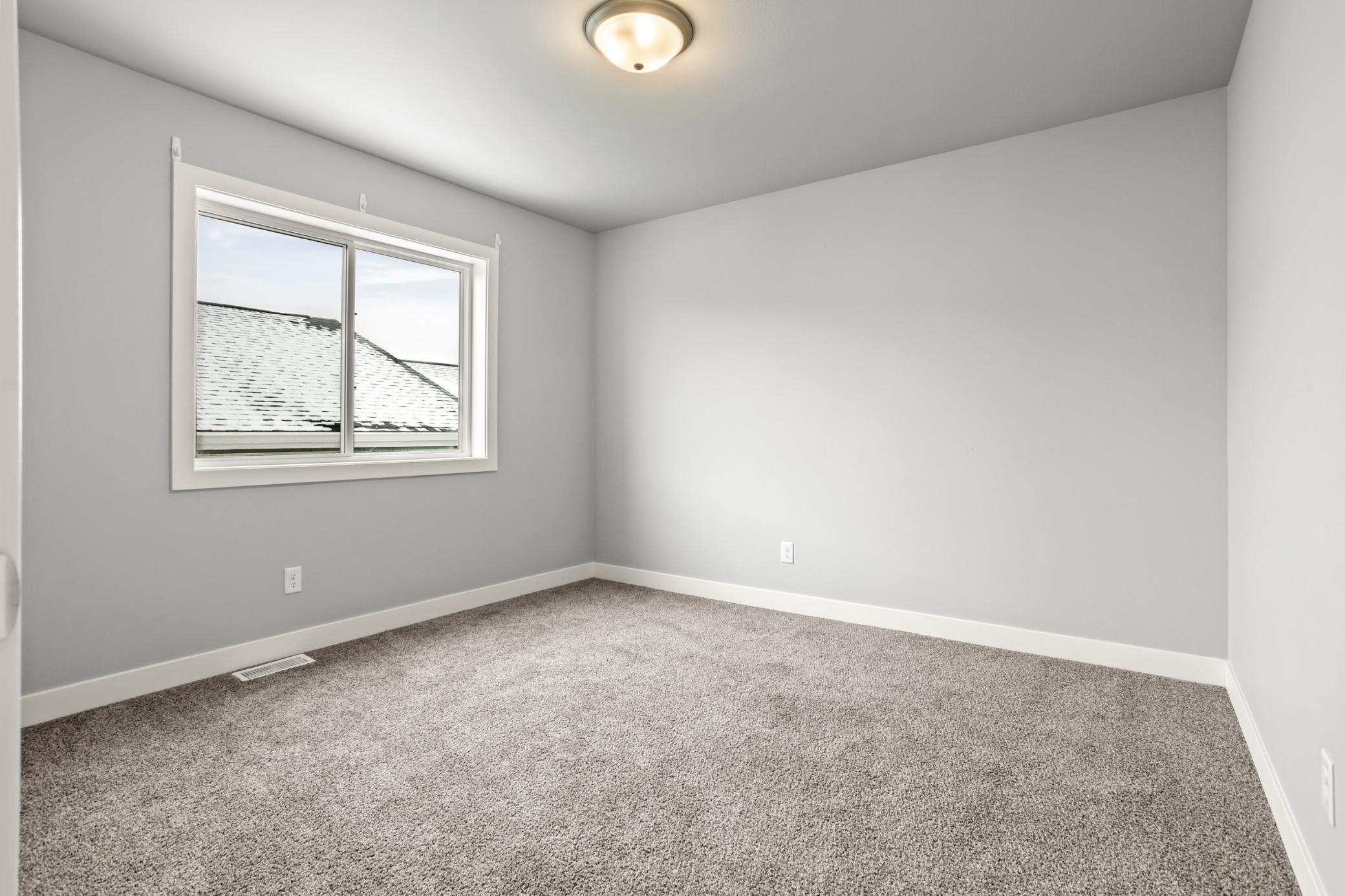 6709 69th Avenue S Property Photo 12