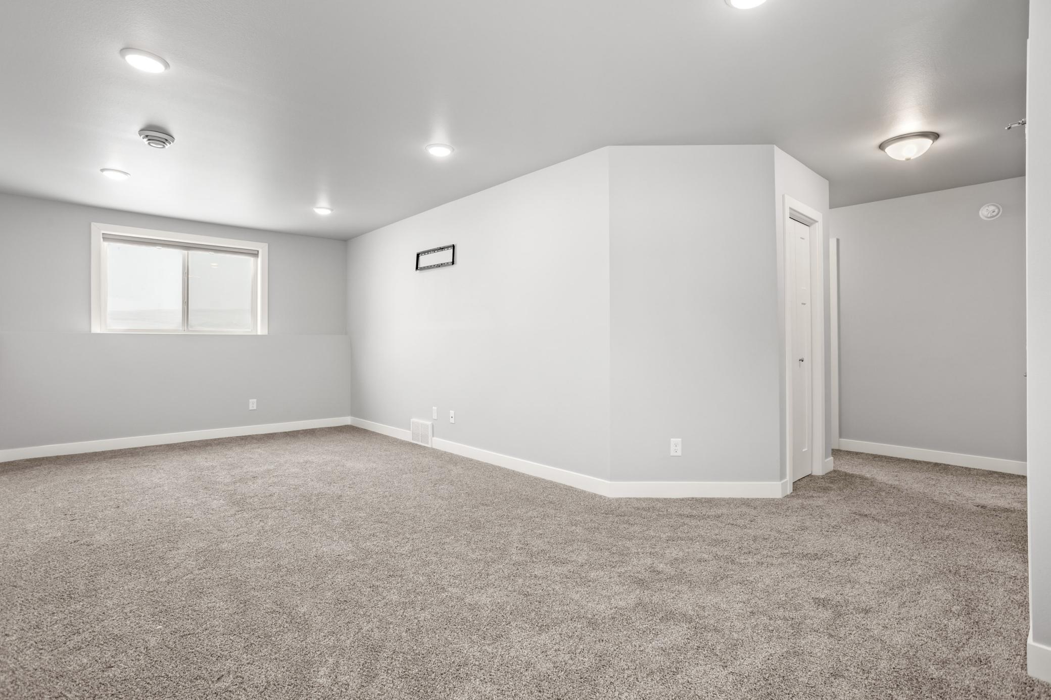 6709 69th Avenue S Property Photo 19