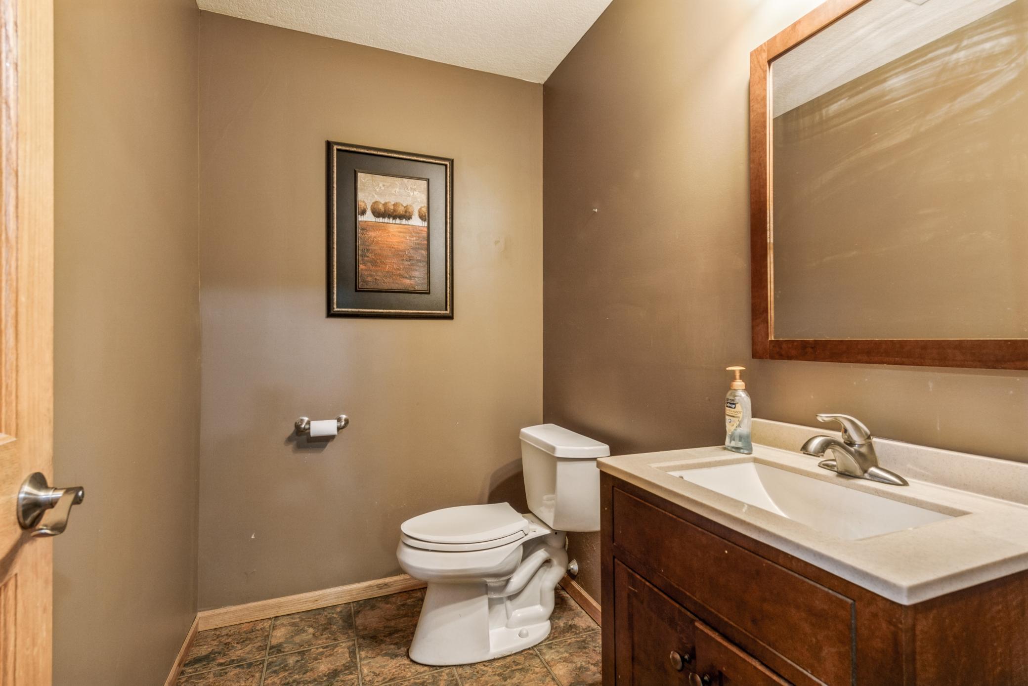 114 Thomas Circle Property Photo 10