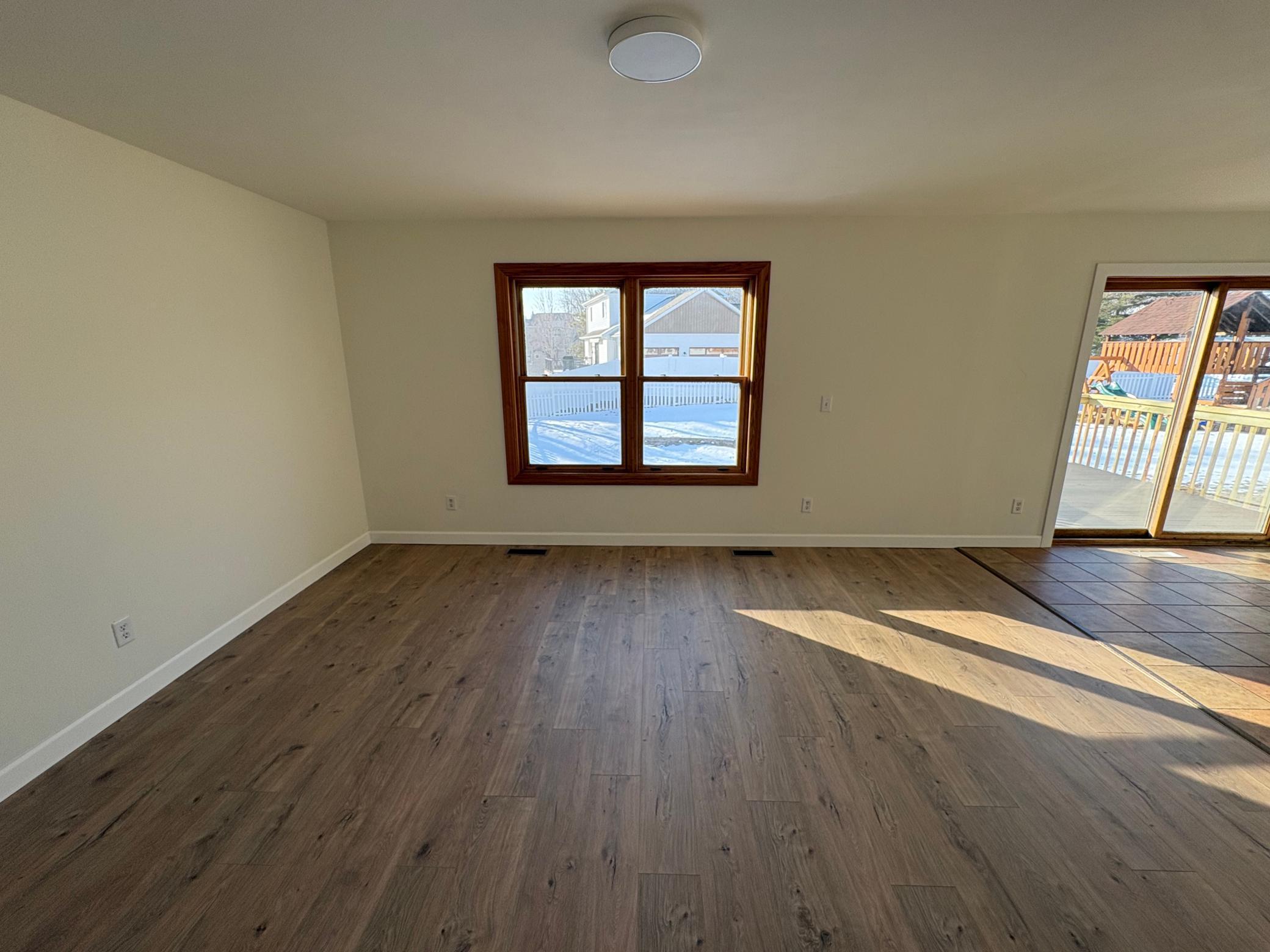 2424 Briar Oakes Boulevard Property Photo 17