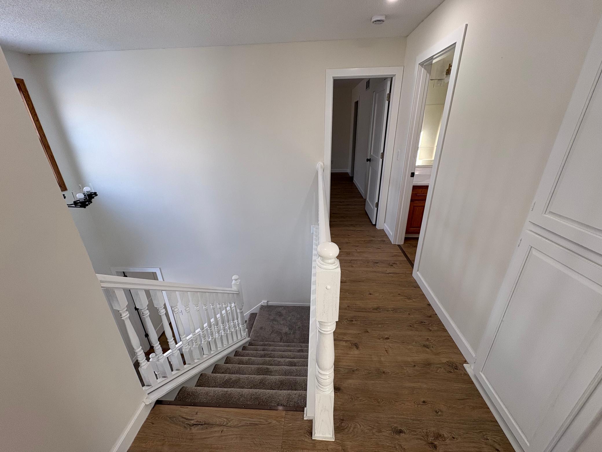 2424 Briar Oakes Boulevard Property Photo 18