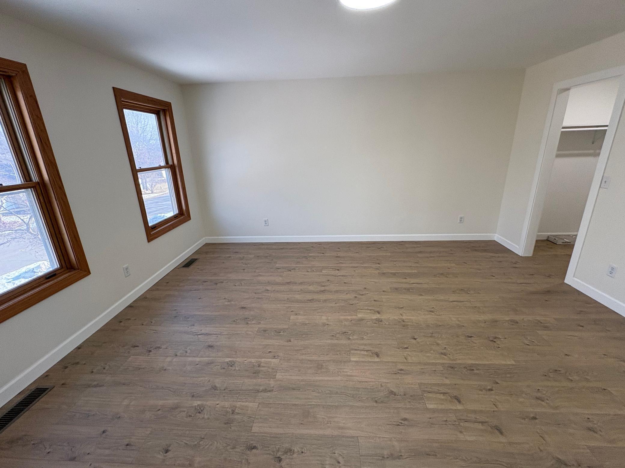 2424 Briar Oakes Boulevard Property Photo 29