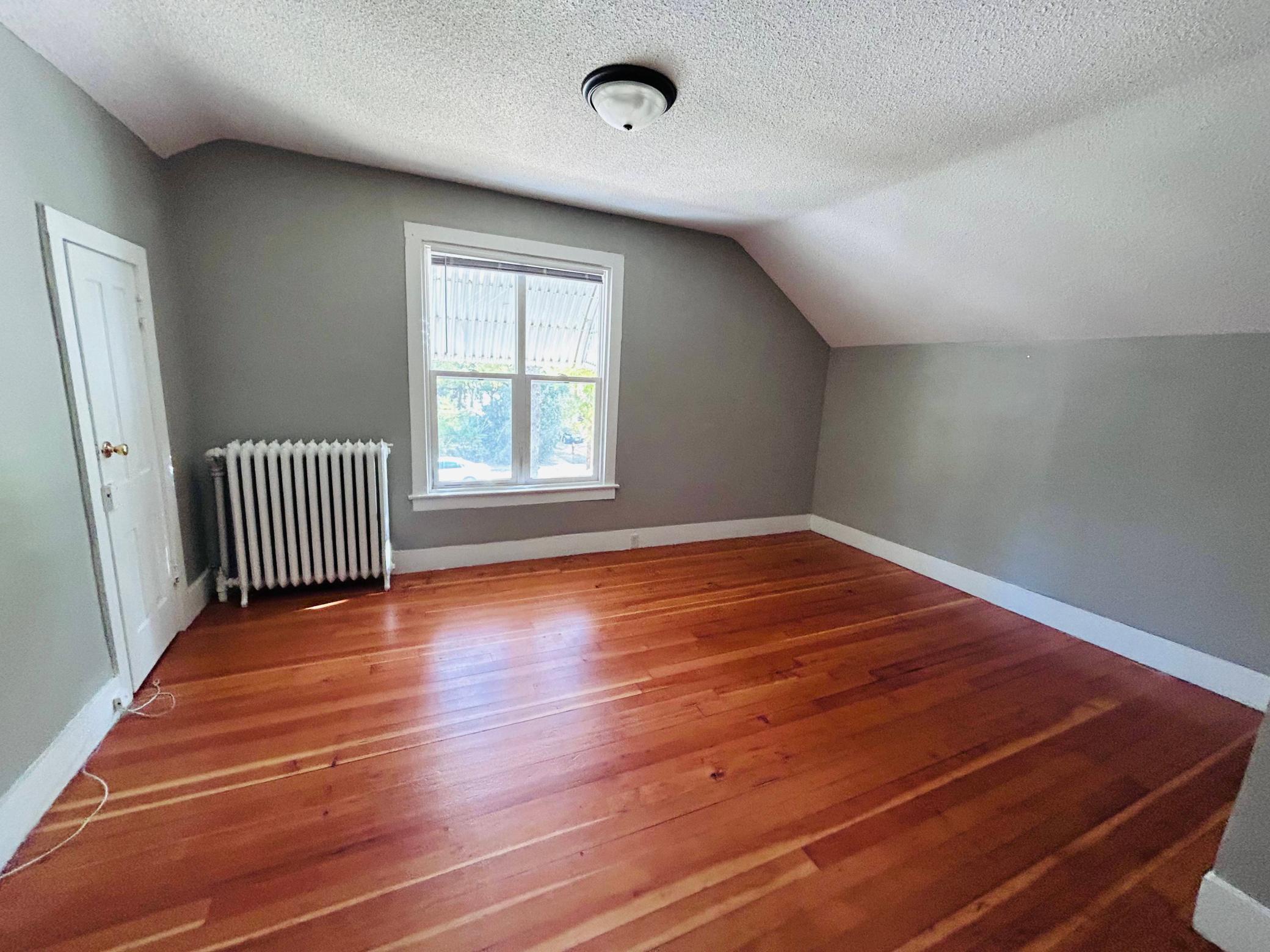 567 Livingston Avenue Property Photo 8