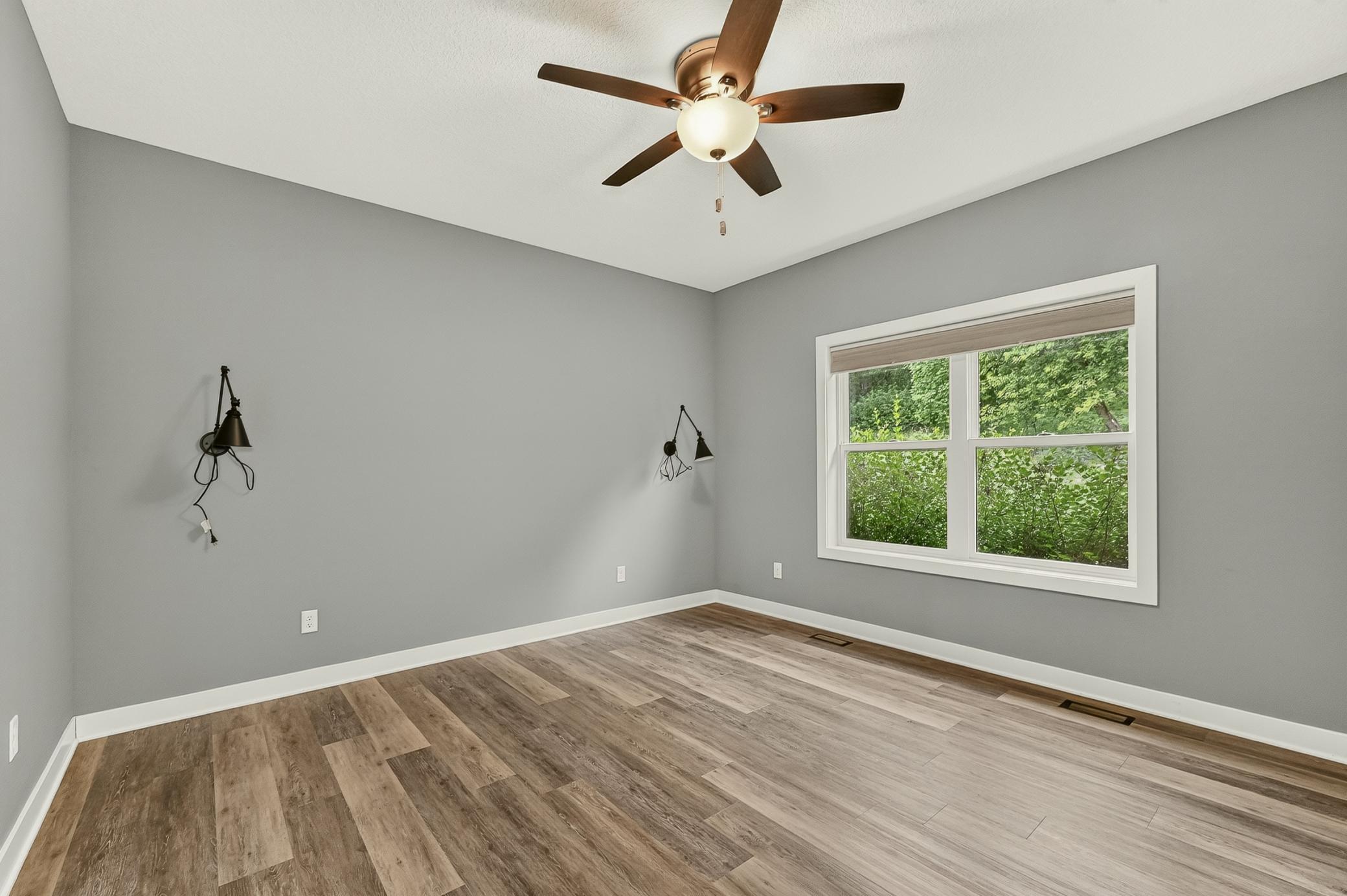 4283 Stone Point Drive Ne Property Photo 9
