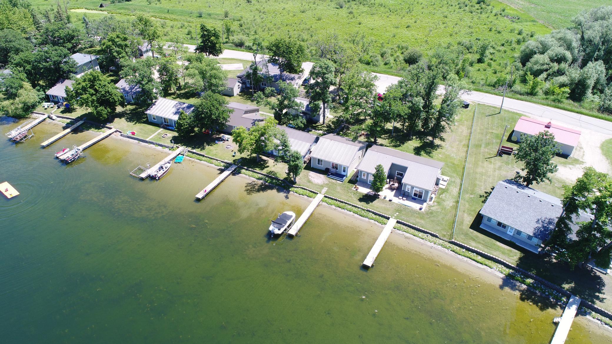 27096 Little Floyd Lake Road Property Photo 1