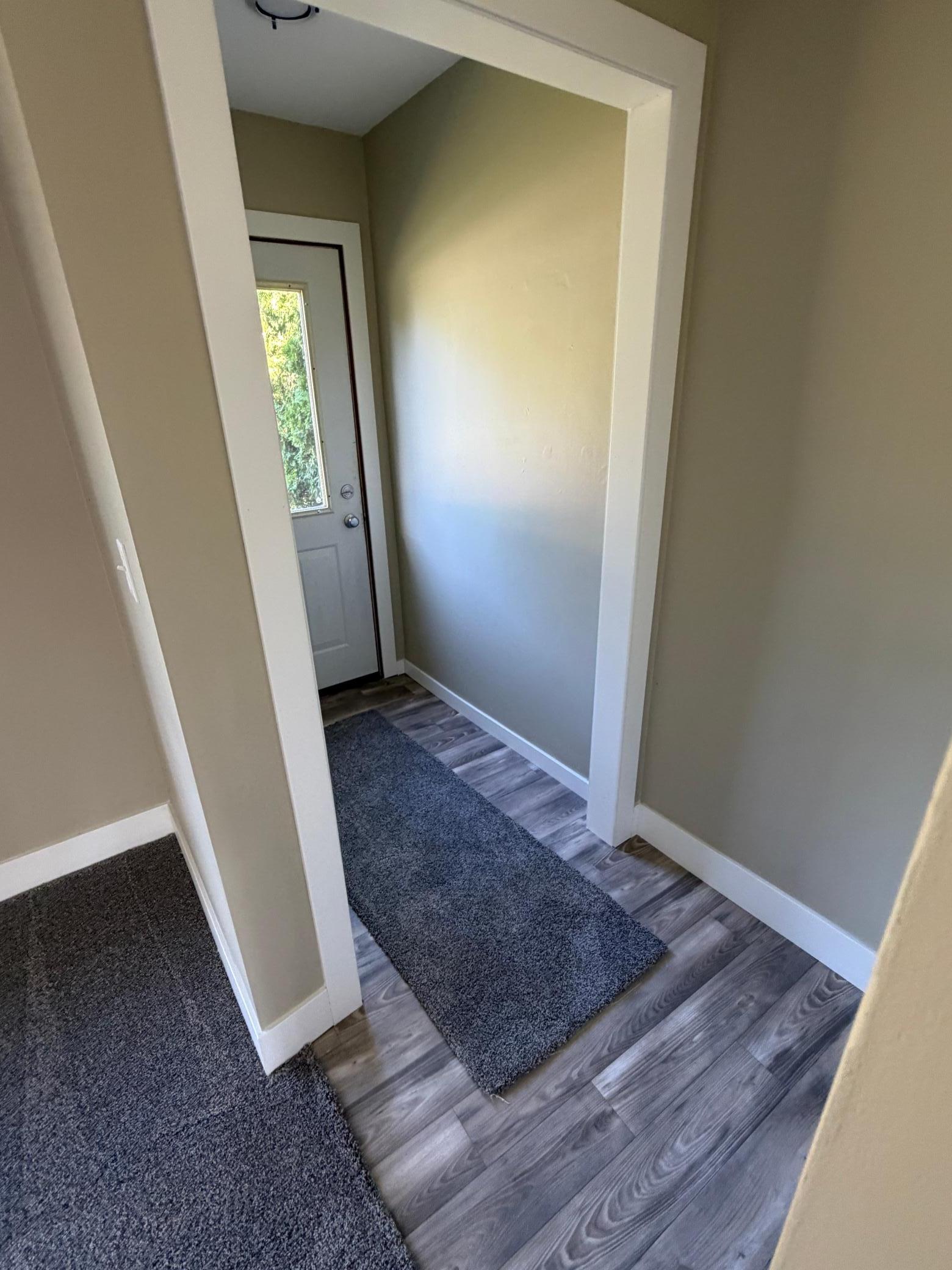 412 E Hamilton Avenue Property Photo 3