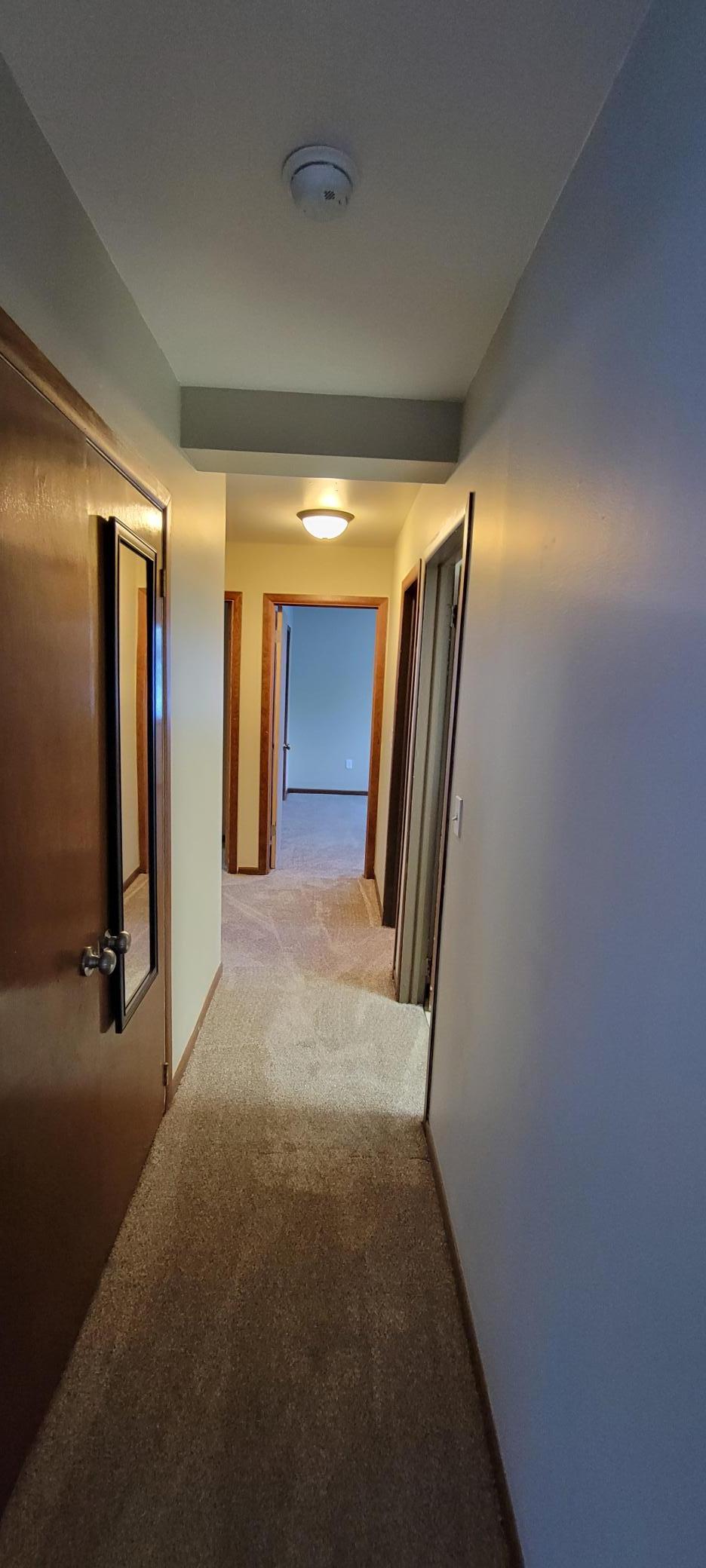 412 E Hamilton Avenue Property Photo 9
