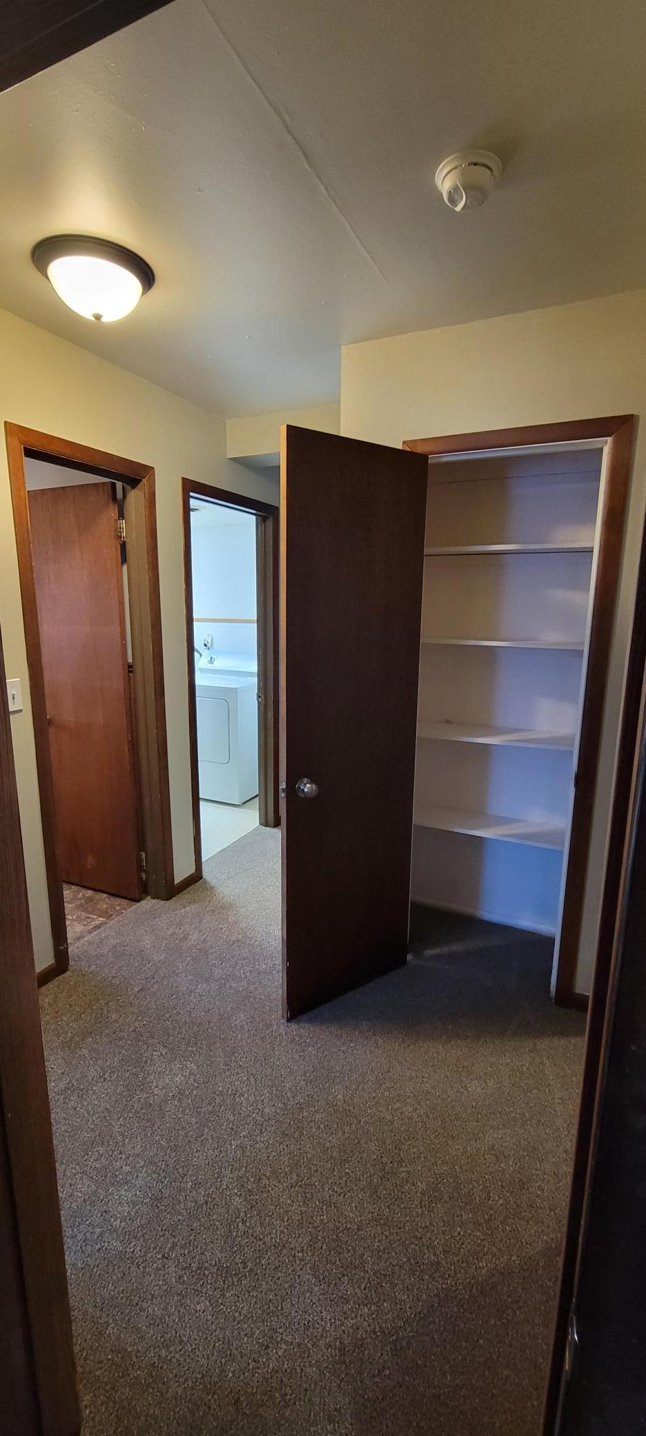 412 E Hamilton Avenue Property Photo 17
