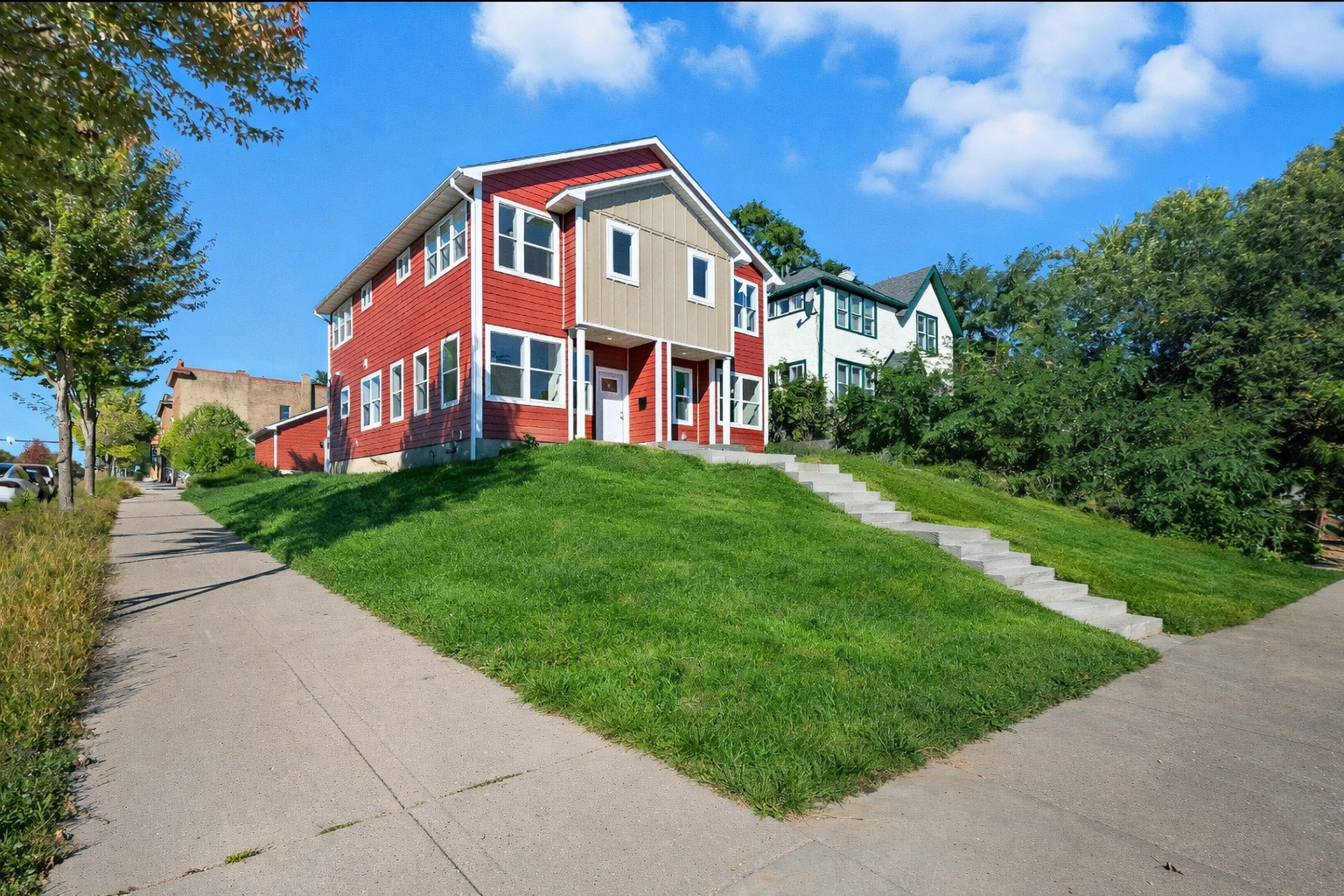 3201 N 6th Street Property Photo 1