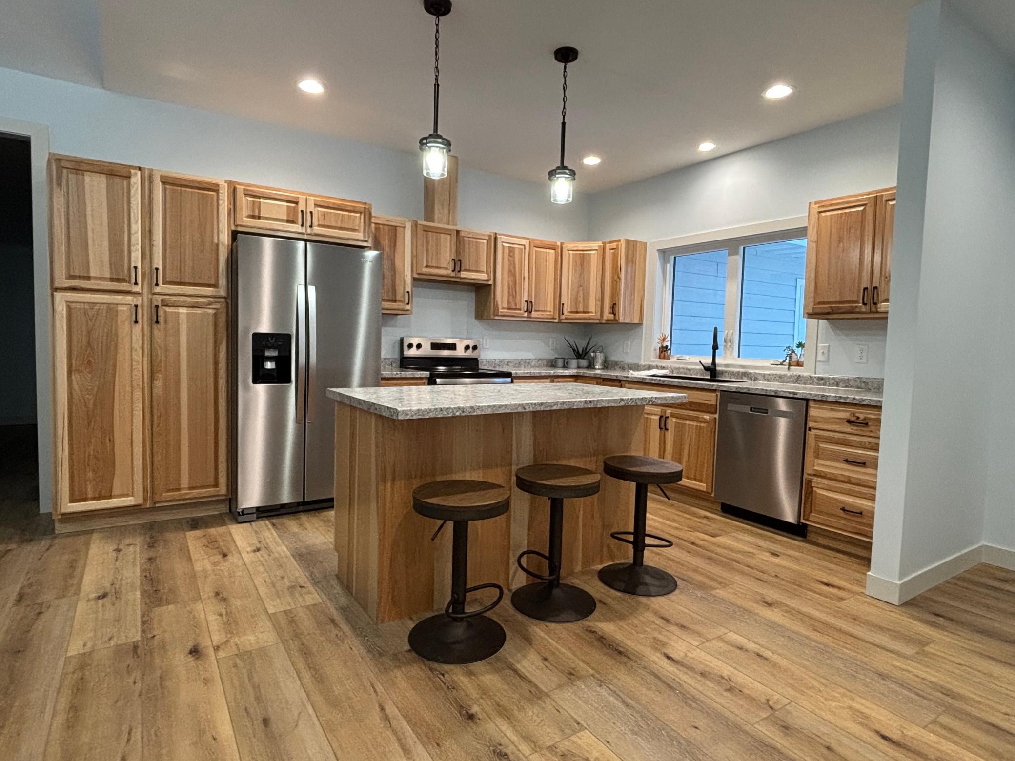 16 Tower Street Property Photo 4