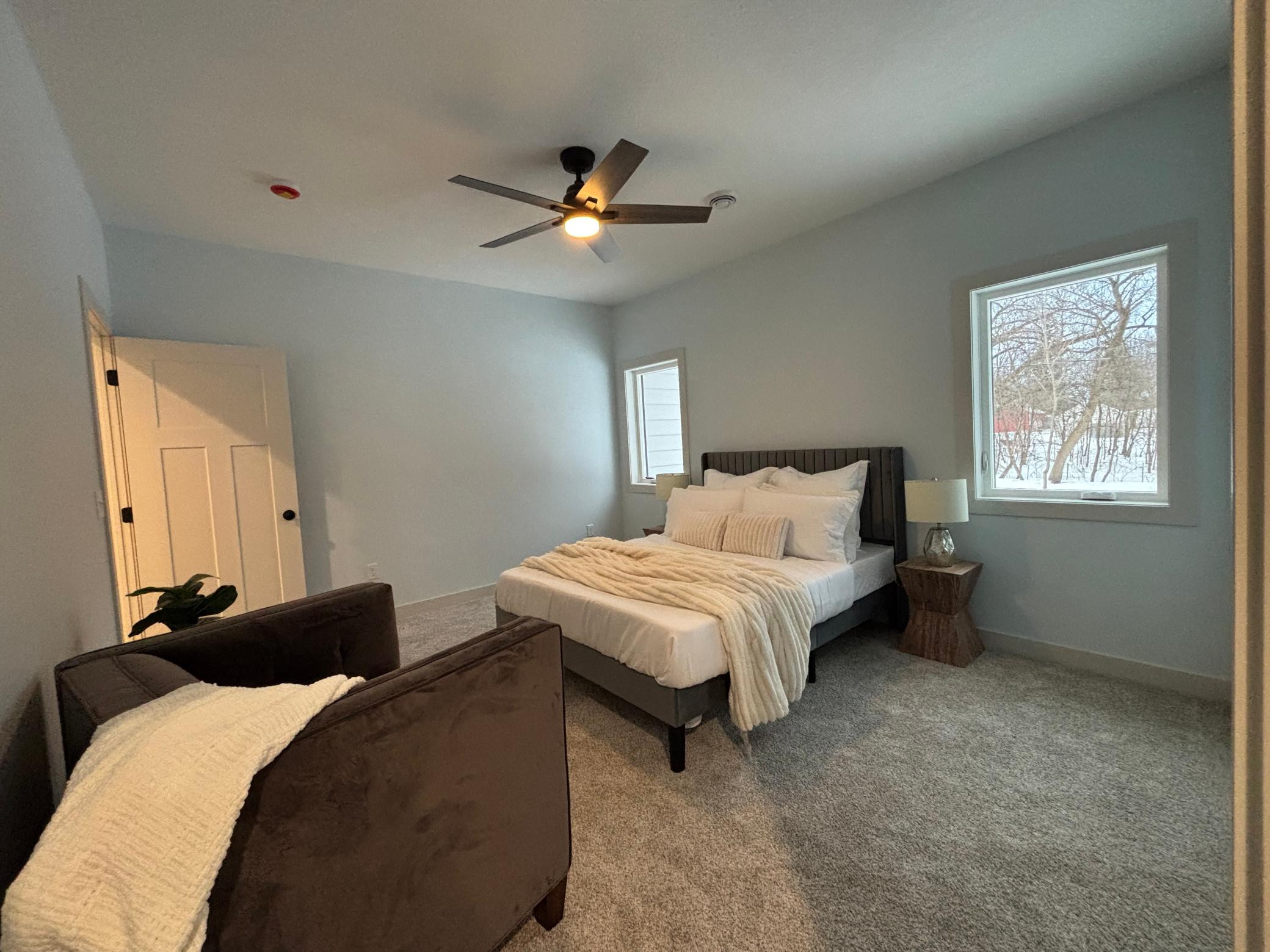 16 Tower Street Property Photo 12