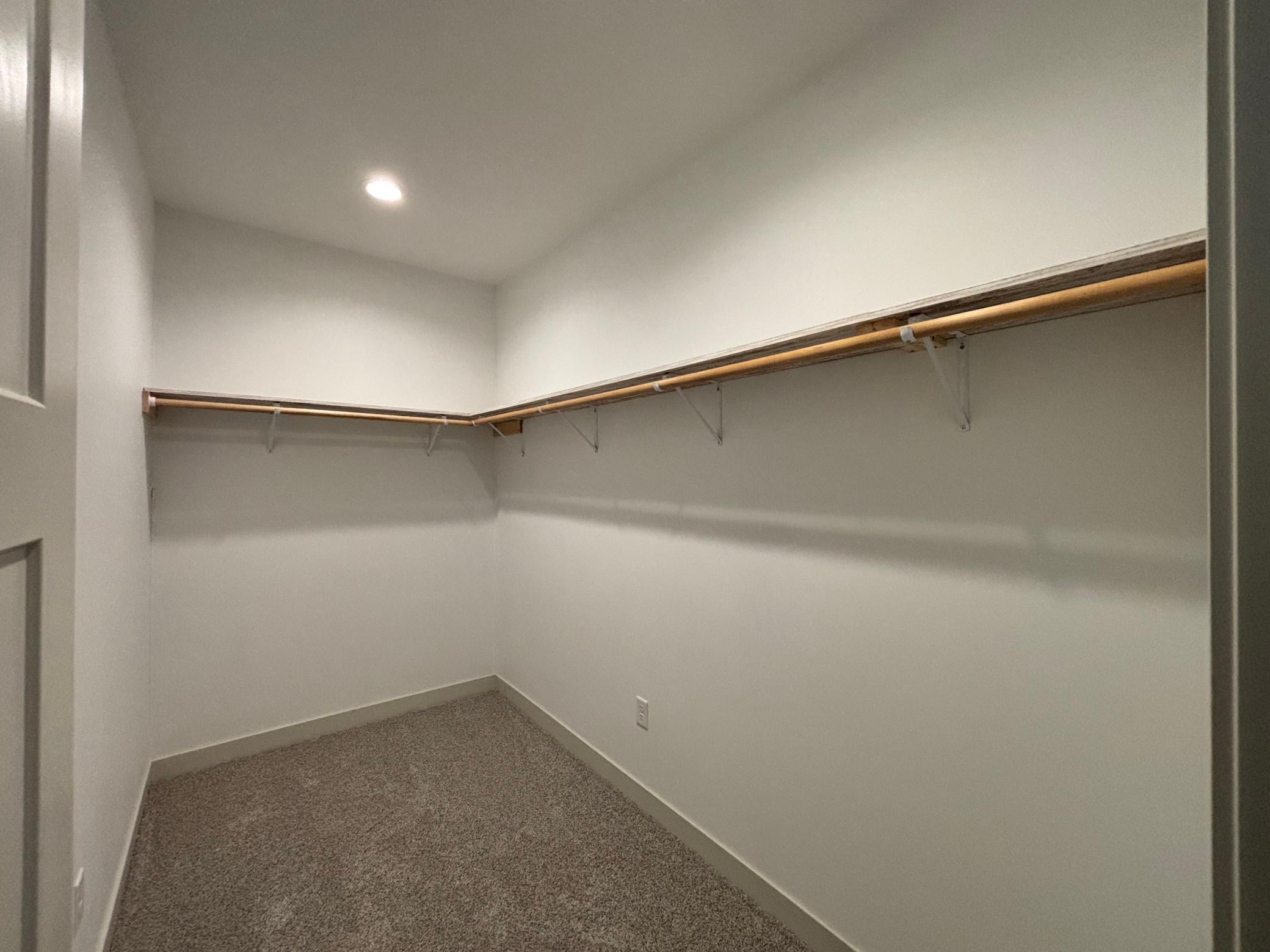 16 Tower Street Property Photo 13