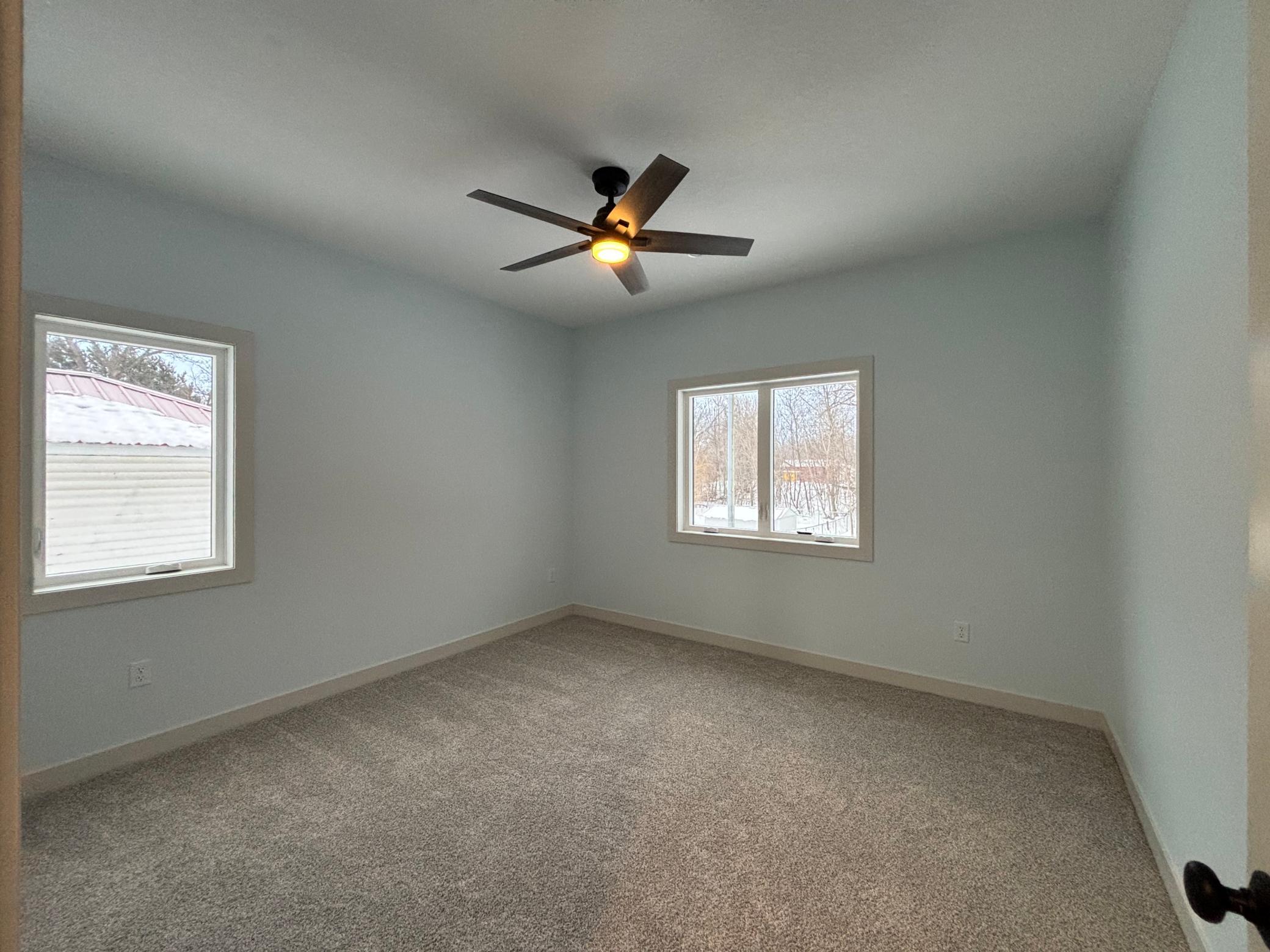 16 Tower Street Property Photo 21