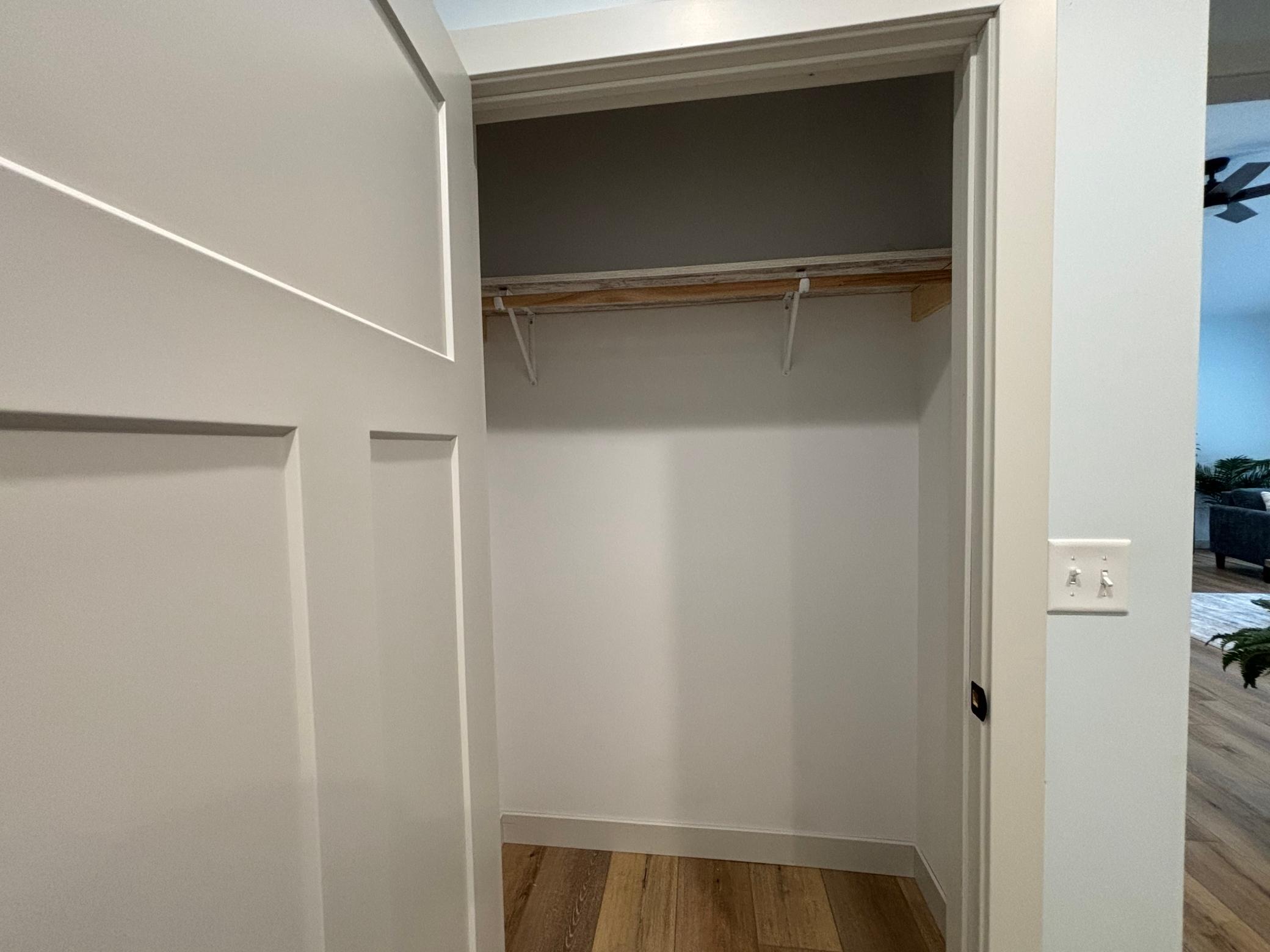 16 Tower Street Property Photo 32