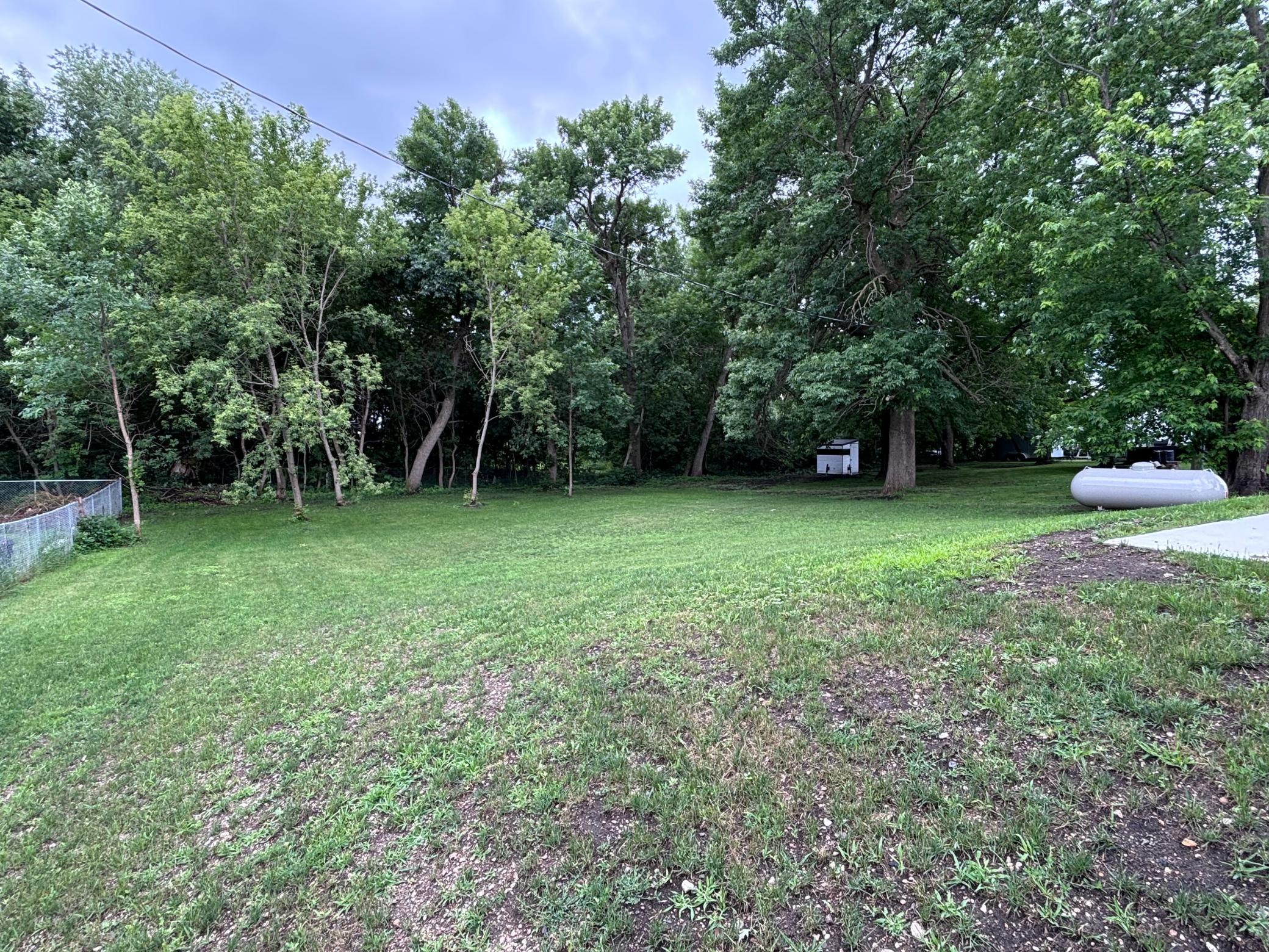 16 Tower Street Property Photo 37