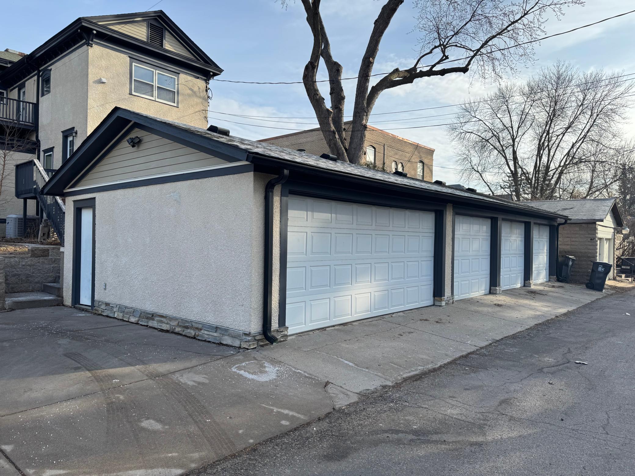 846 Lincoln Avenue Property Photo 32