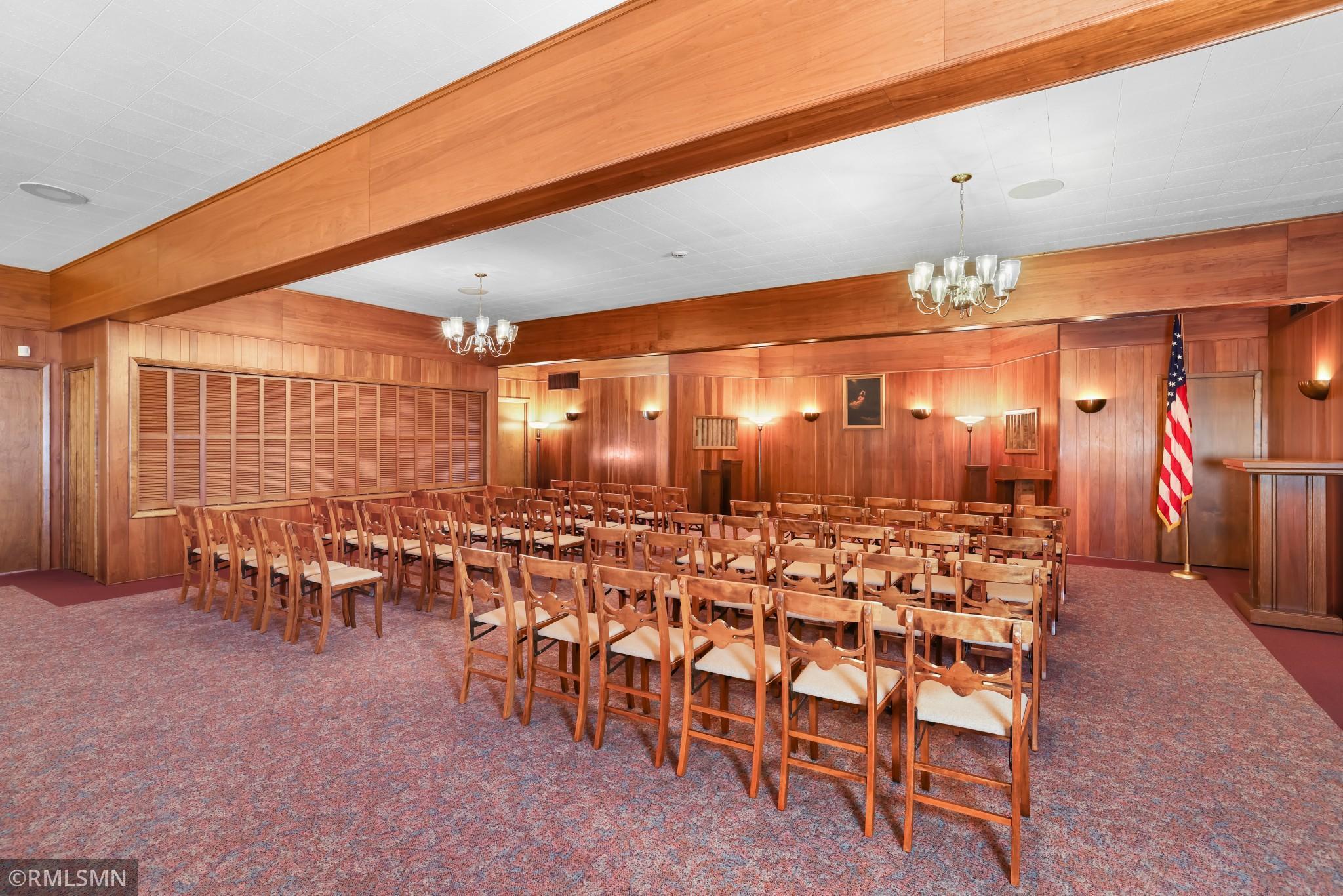 520 2nd Street Property Photo 12