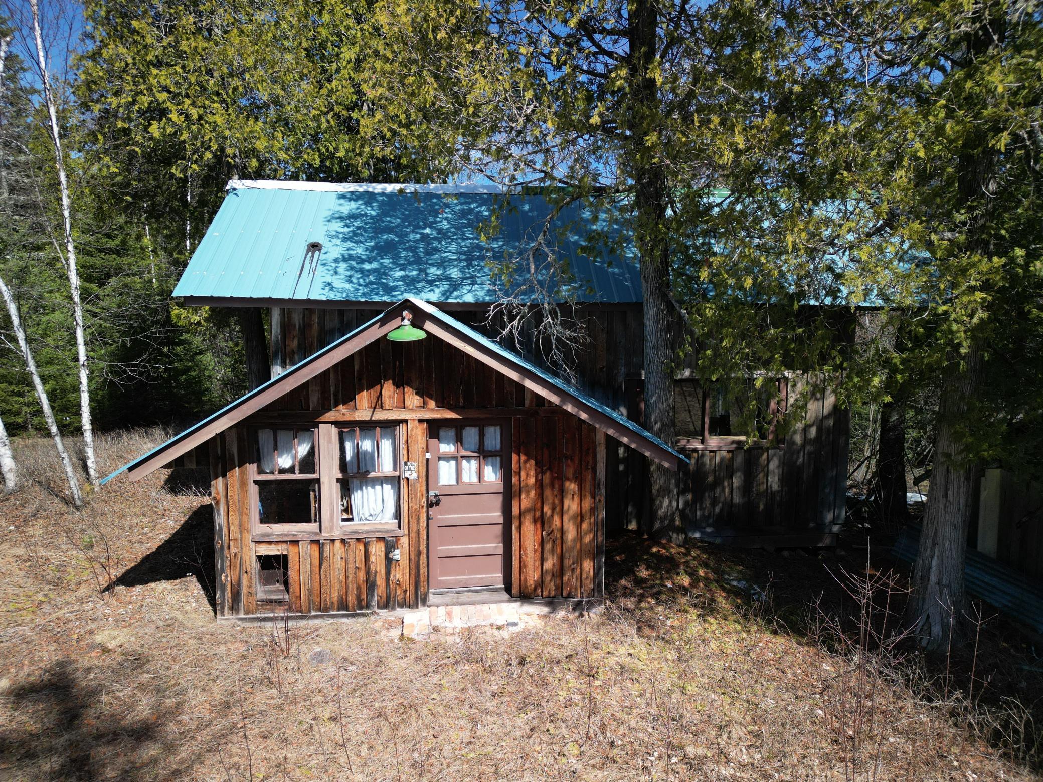 9426 Cramer Road Property Photo 4