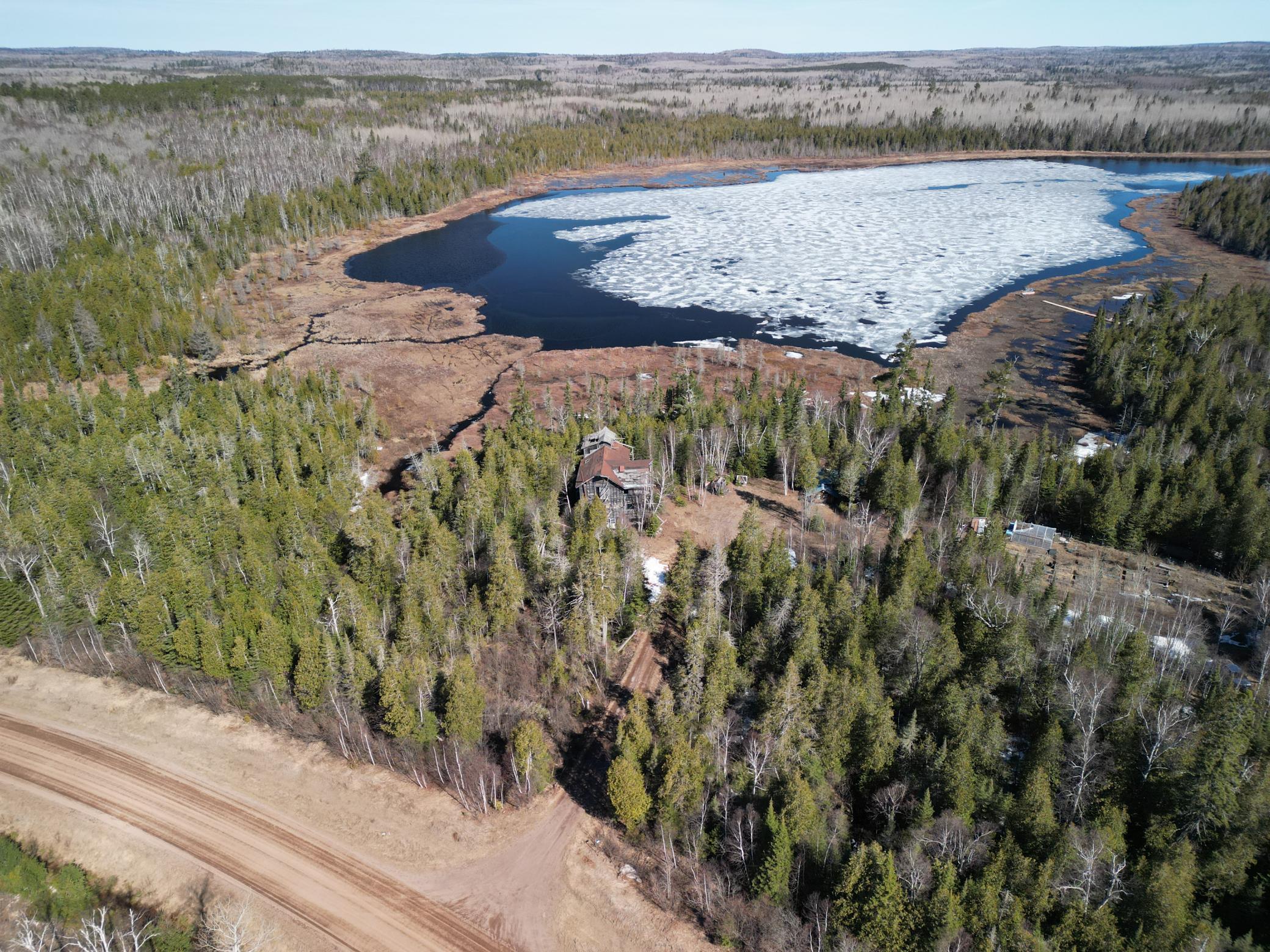 9426 Cramer Road Property Photo 7